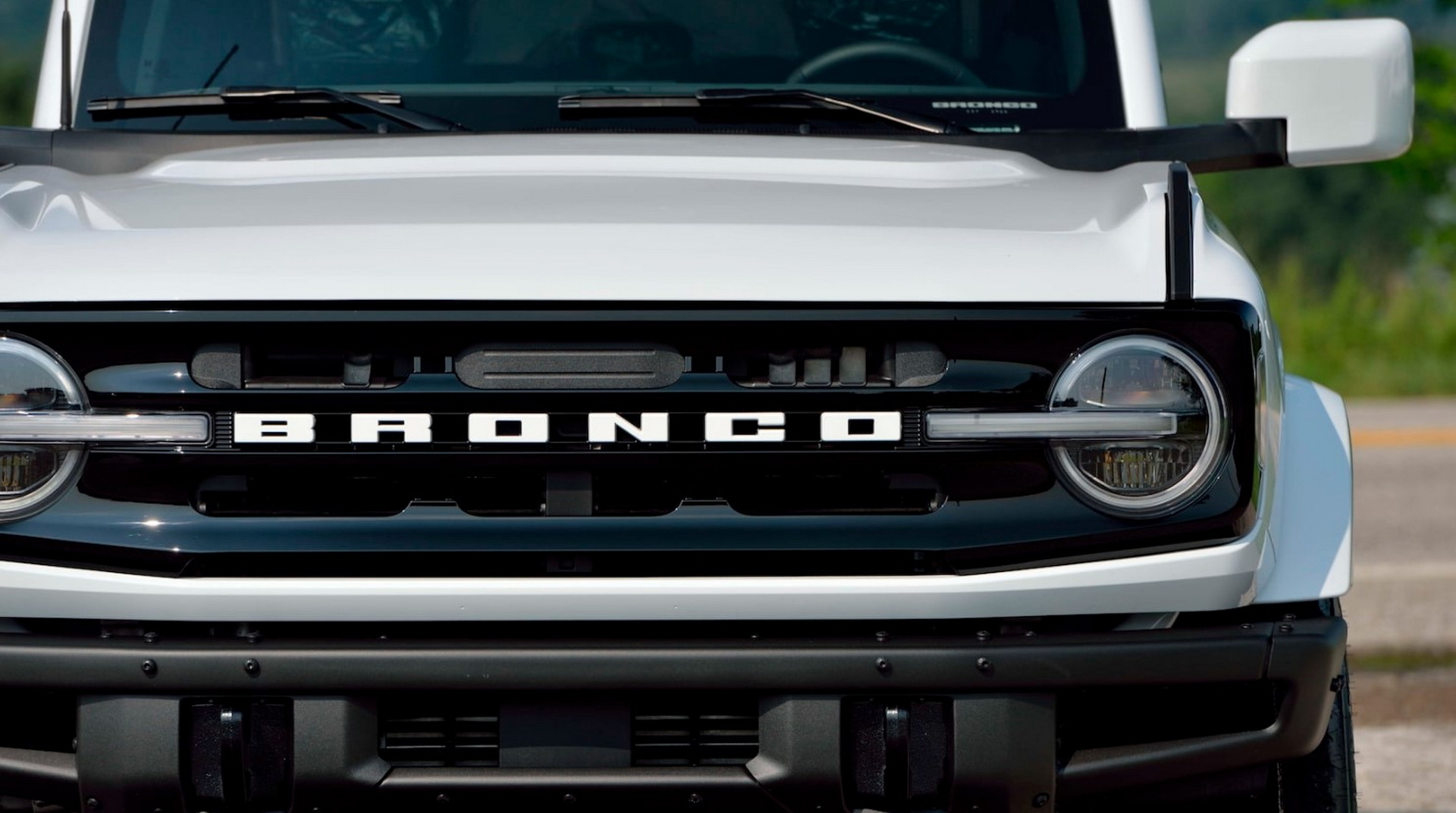 A Brand New Ford Bronco Outer Banks Edition Is Being Auctioned Off On Mecum