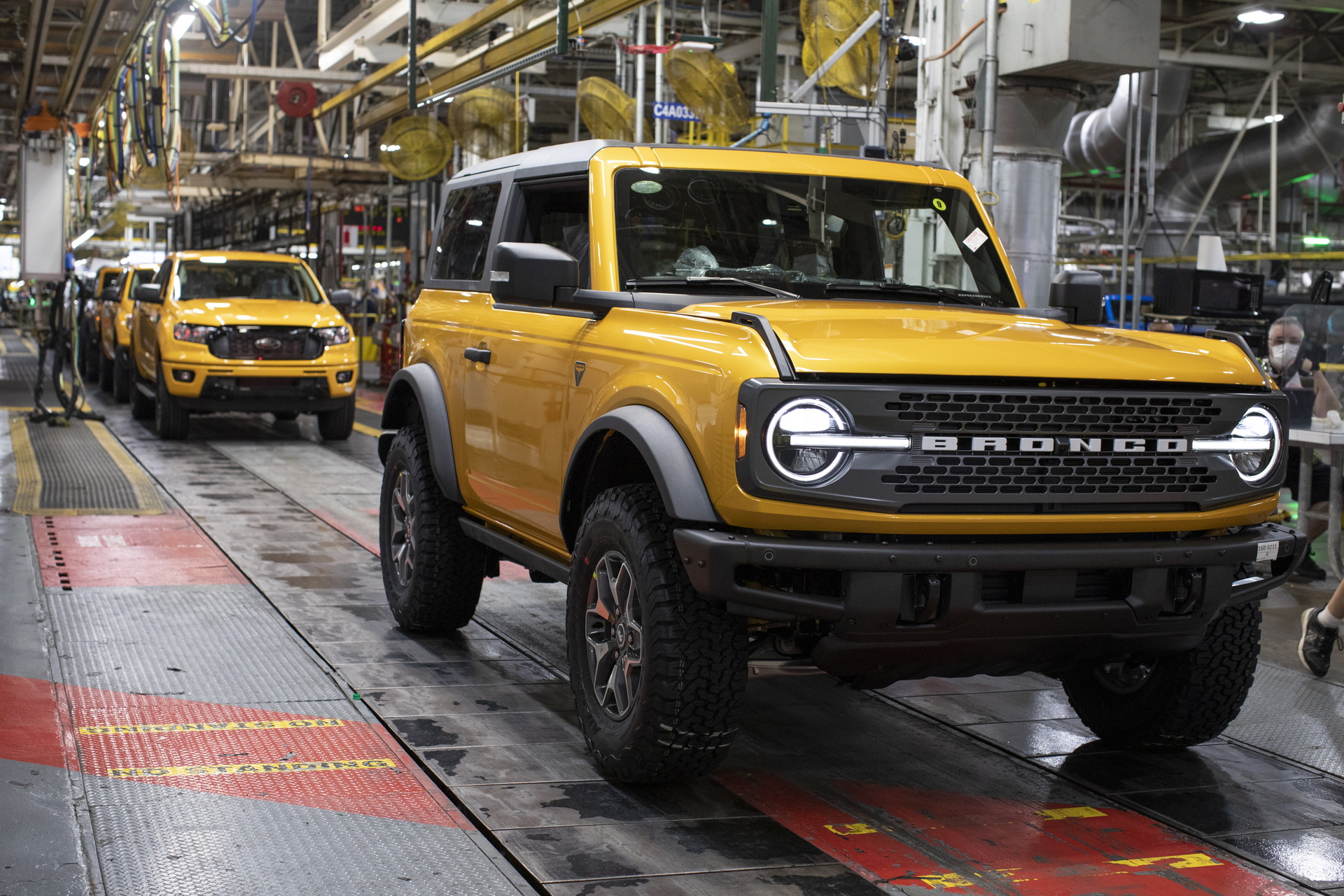 2021 Ford Bronco plant 2 - Auto Recent