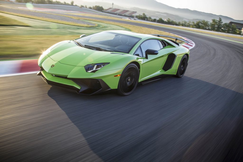  Lamborghini Doesn&rsquo;t Think Electric Supercars Make Sense &ndash; For Now