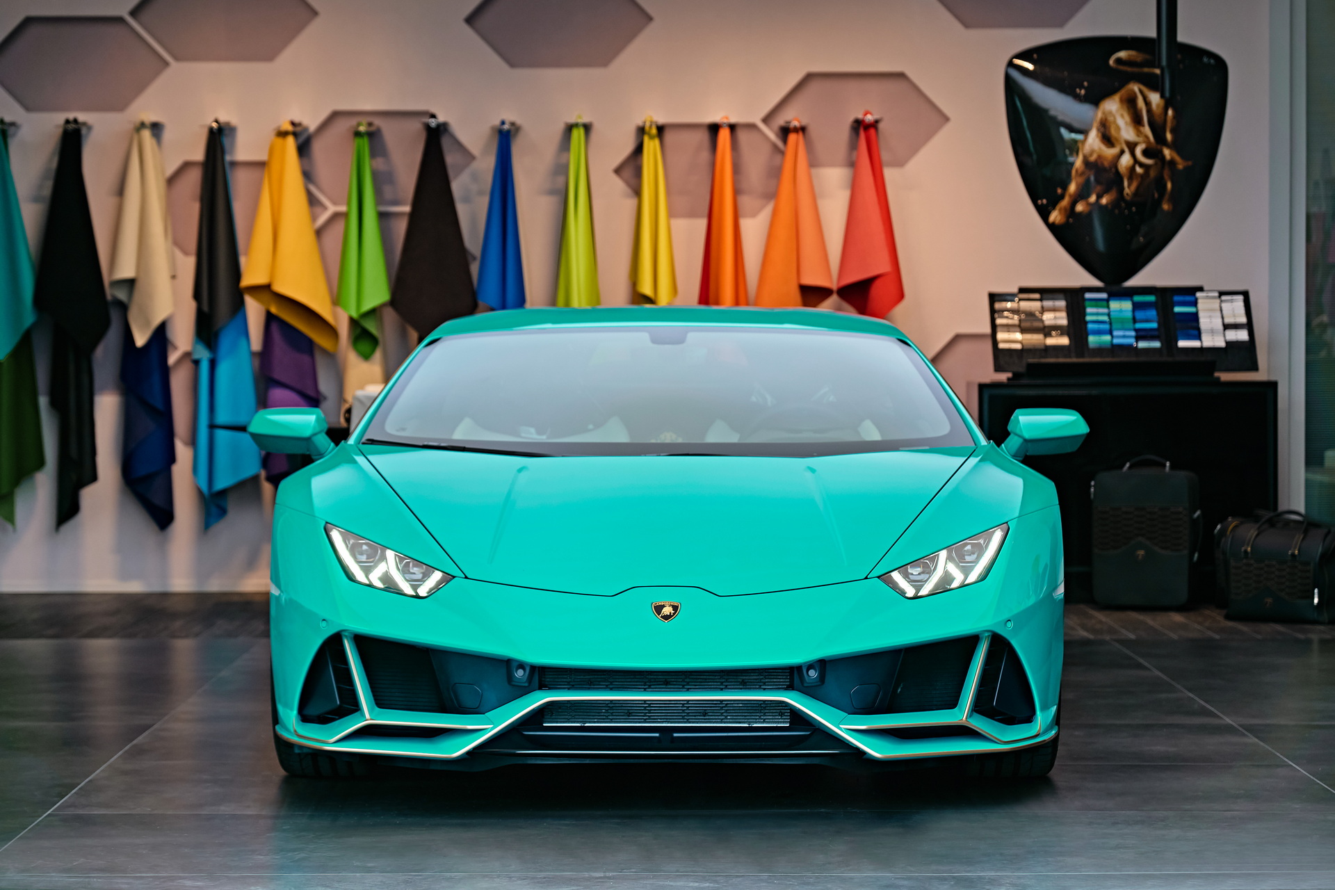 Lamborghini Mexico Commissioned Four Special Huracans To Celebrate Its 10th Anniversary