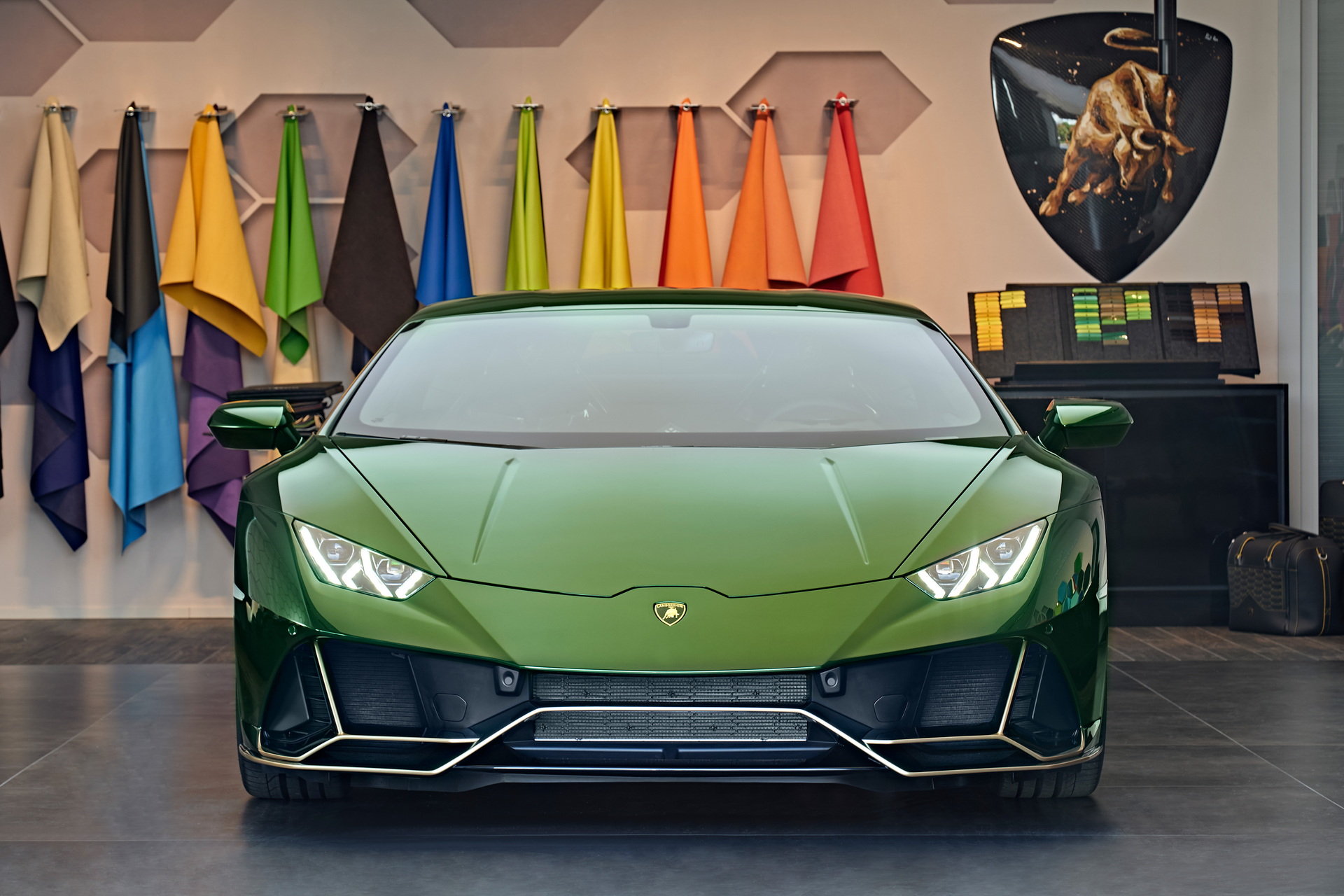 Lamborghini Mexico Commissioned Four Special Huracans To Celebrate Its 10th Anniversary