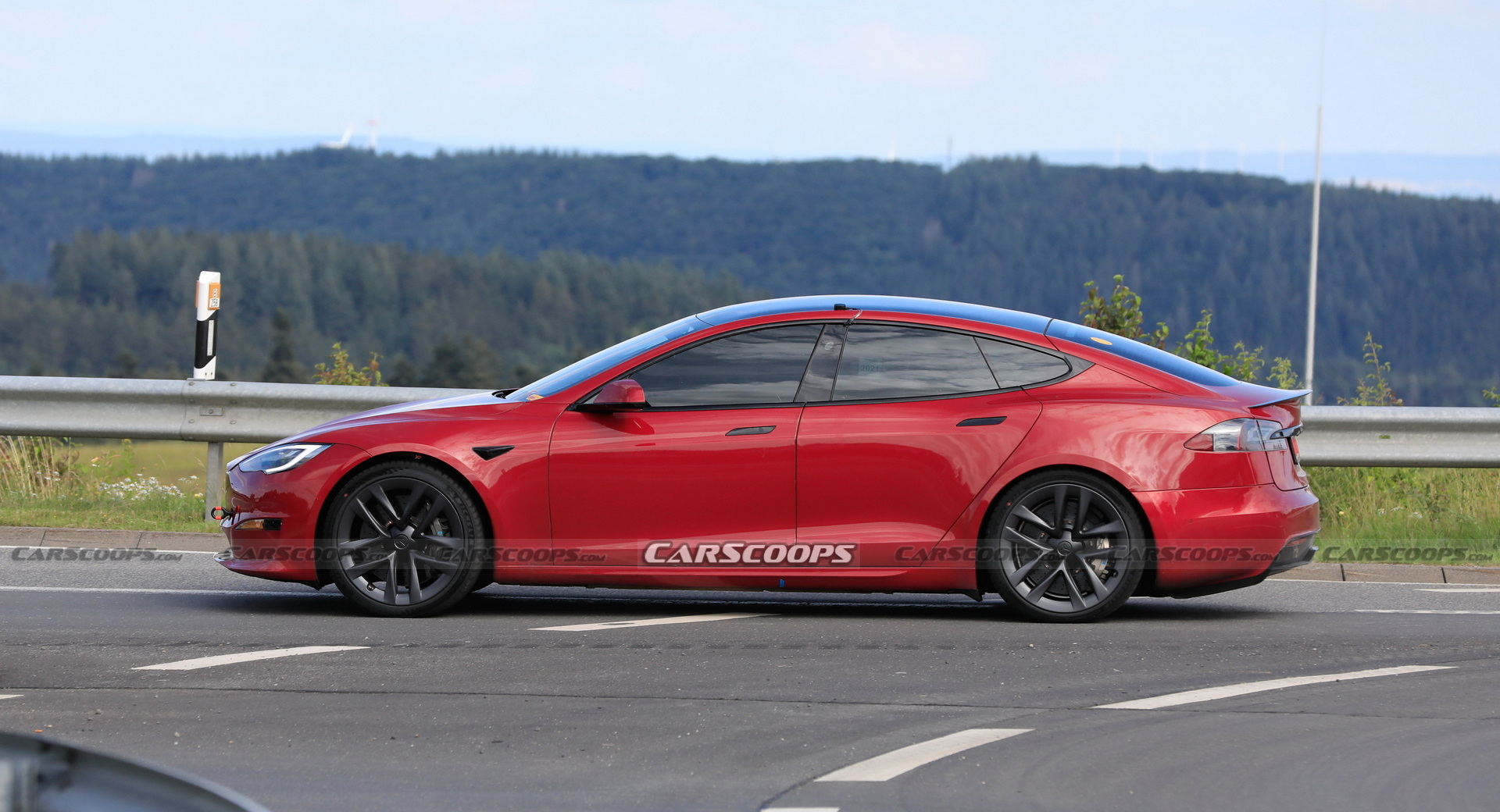 Tesla Model S Plaid Caught Testing On The ‘Ring With Two Different Steering Wheels