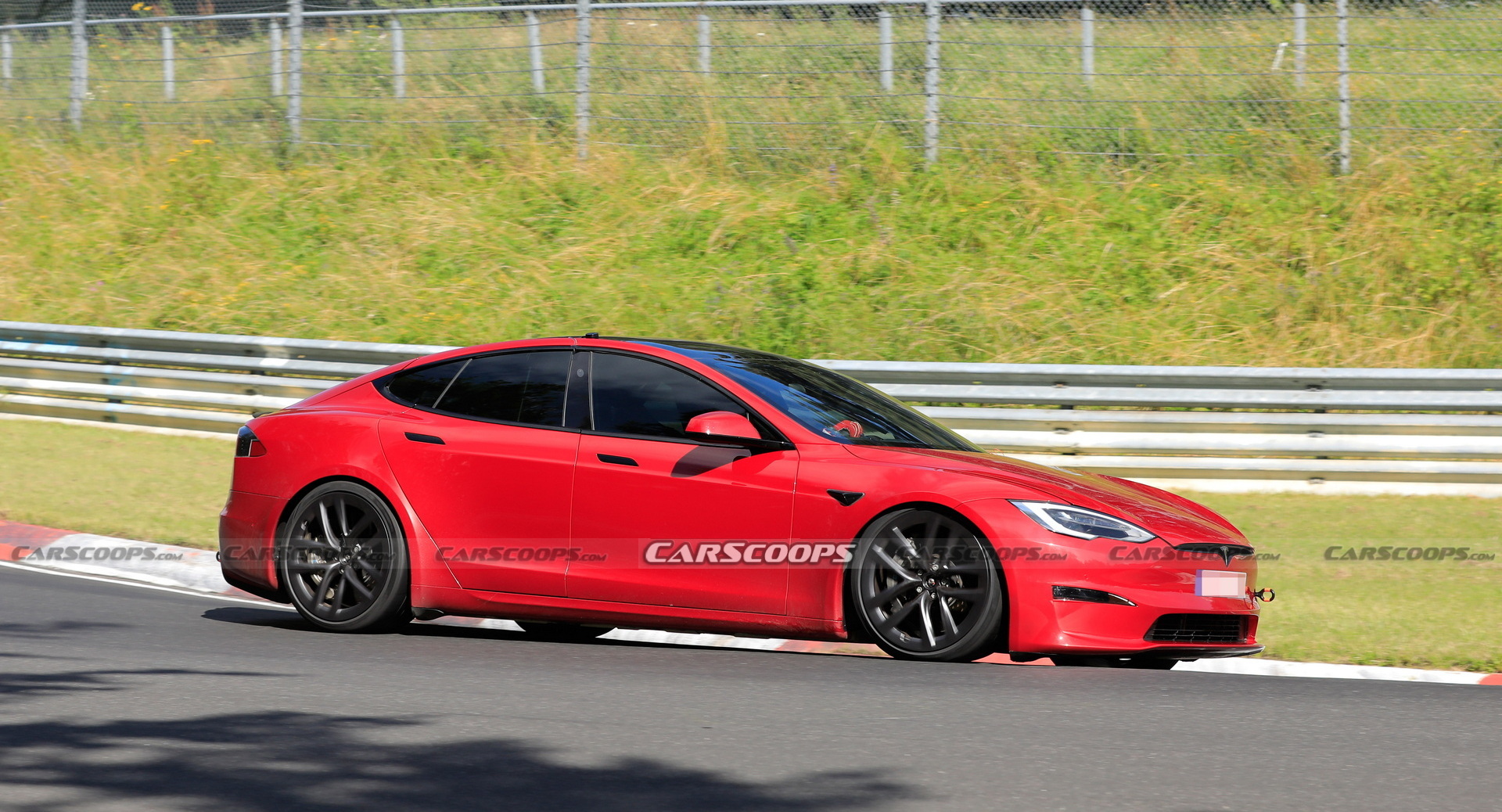 Tesla Model S Plaid Caught Testing On The ‘Ring With Two Different Steering Wheels