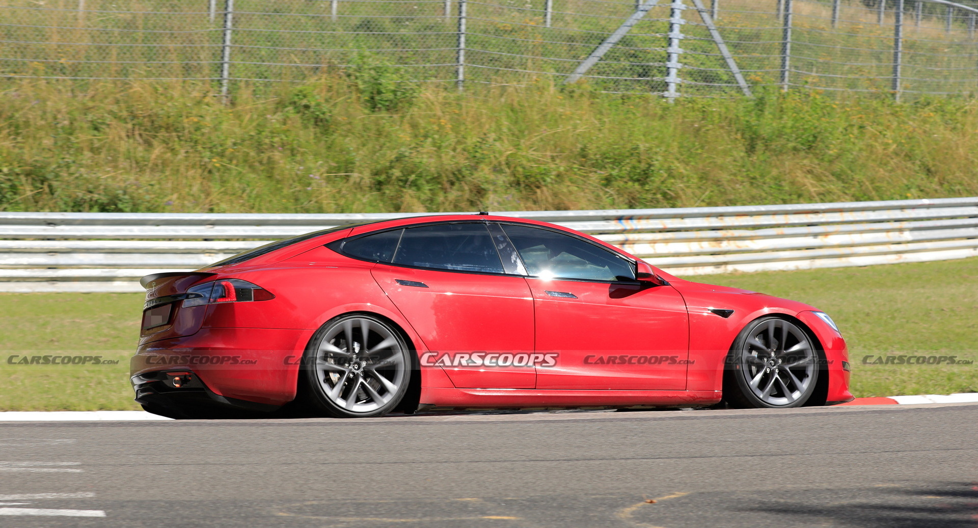 Tesla Model S Plaid Caught Testing On The ‘Ring With Two Different Steering Wheels