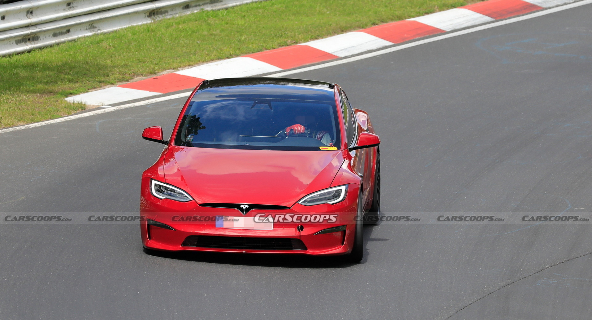 Tesla Model S Plaid Caught Testing On The ‘Ring With Two Different Steering Wheels