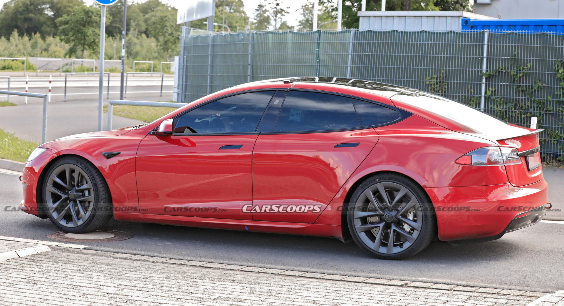 Tesla Model S Plaid Caught Testing On The ‘Ring With Two Different Steering Wheels