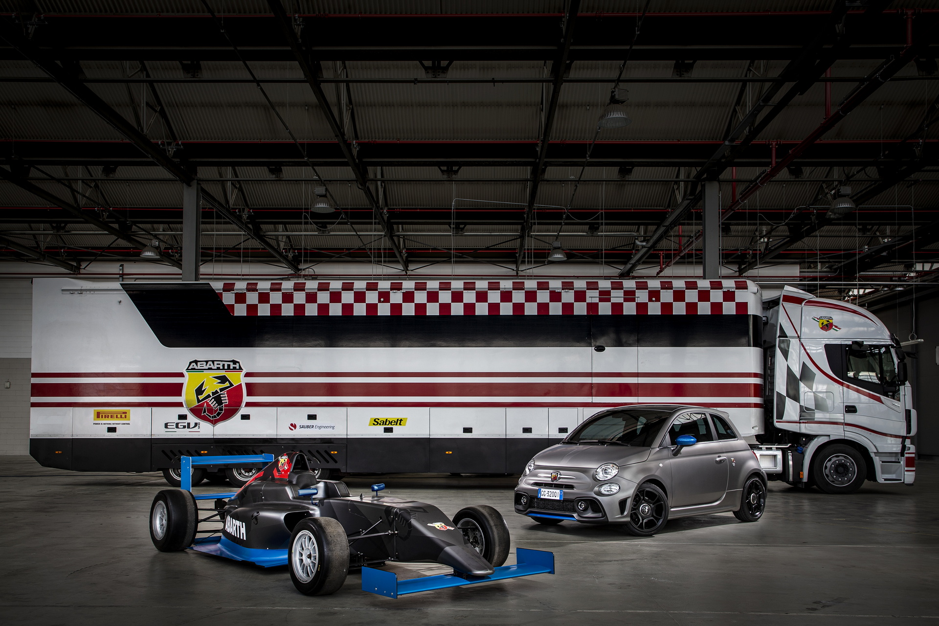 Aw, Isn’t That Cute; New Abarth F595 Has Vertically-Stacked Quad Pipes