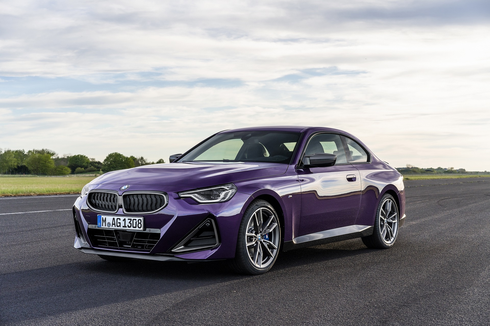2022 BMW 2-Series Coupe Debuts With Slick Styling And Up To 382 HP, But No Manual Yet