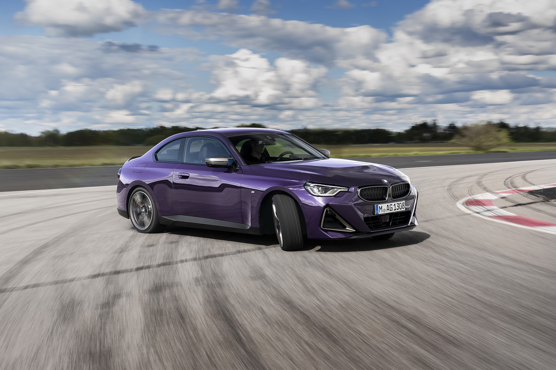 2022 BMW 2-Series Coupe Debuts With Slick Styling And Up To 382 HP, But No Manual Yet