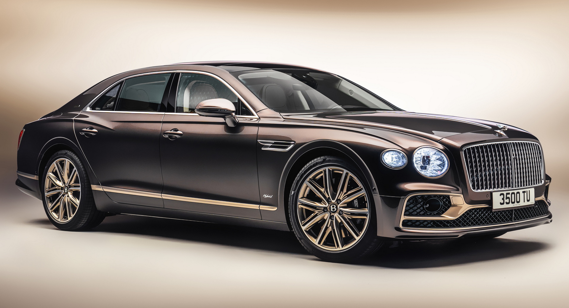 New Bentley Flying Spur Hybrid Odyssean Edition Has An Eco-Friendly And Sustainable Interior