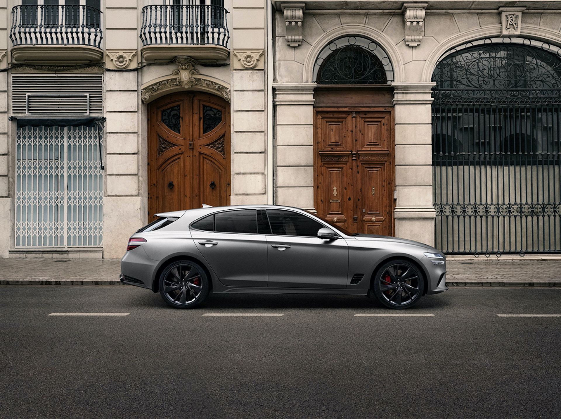 Genesis G70 Shooting Brake Flies Up The Goodwood Hillclimb Chased By A Drone