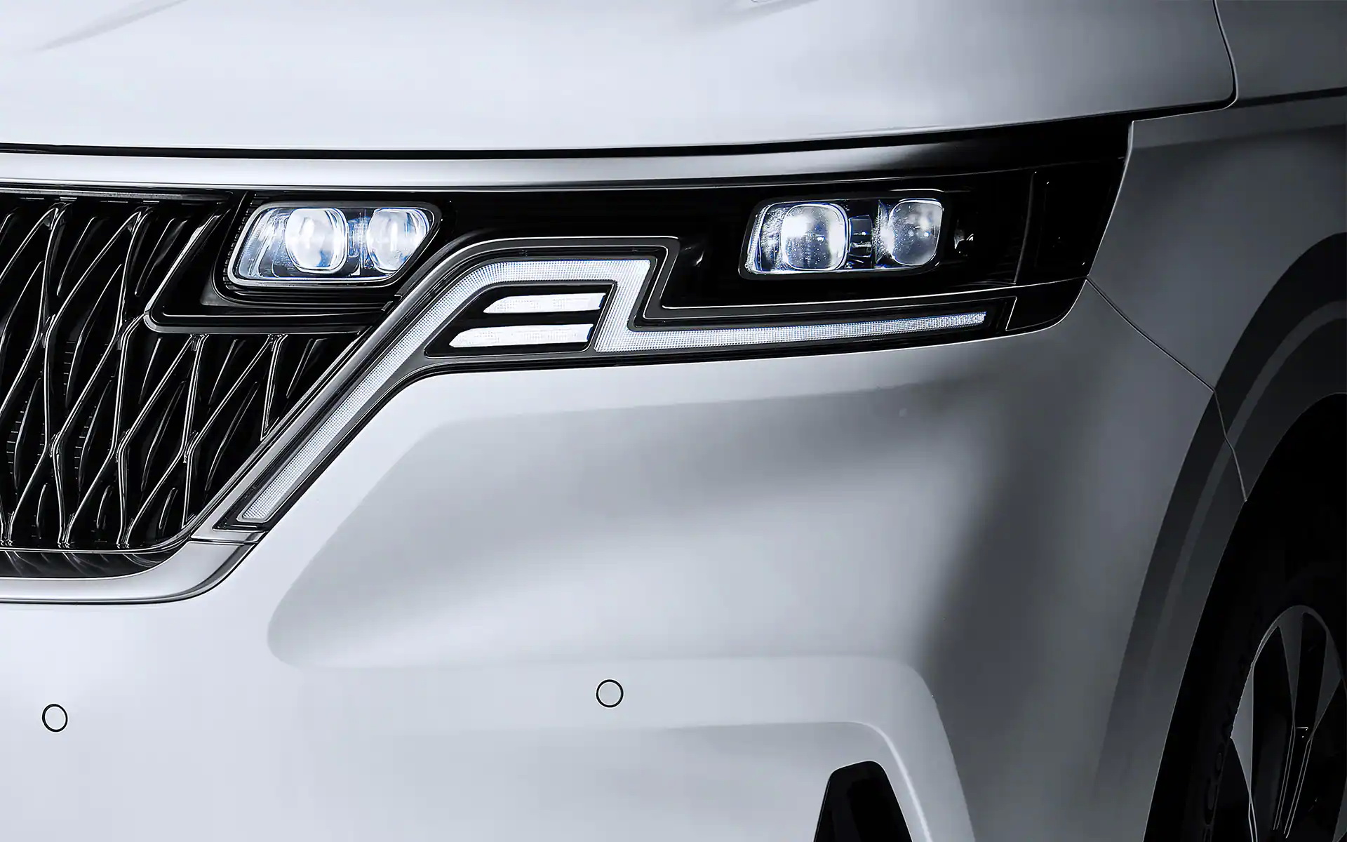 New Four-Seater 2022 Kia Carnival Hi Limousine Offers First Class Experience On Wheels