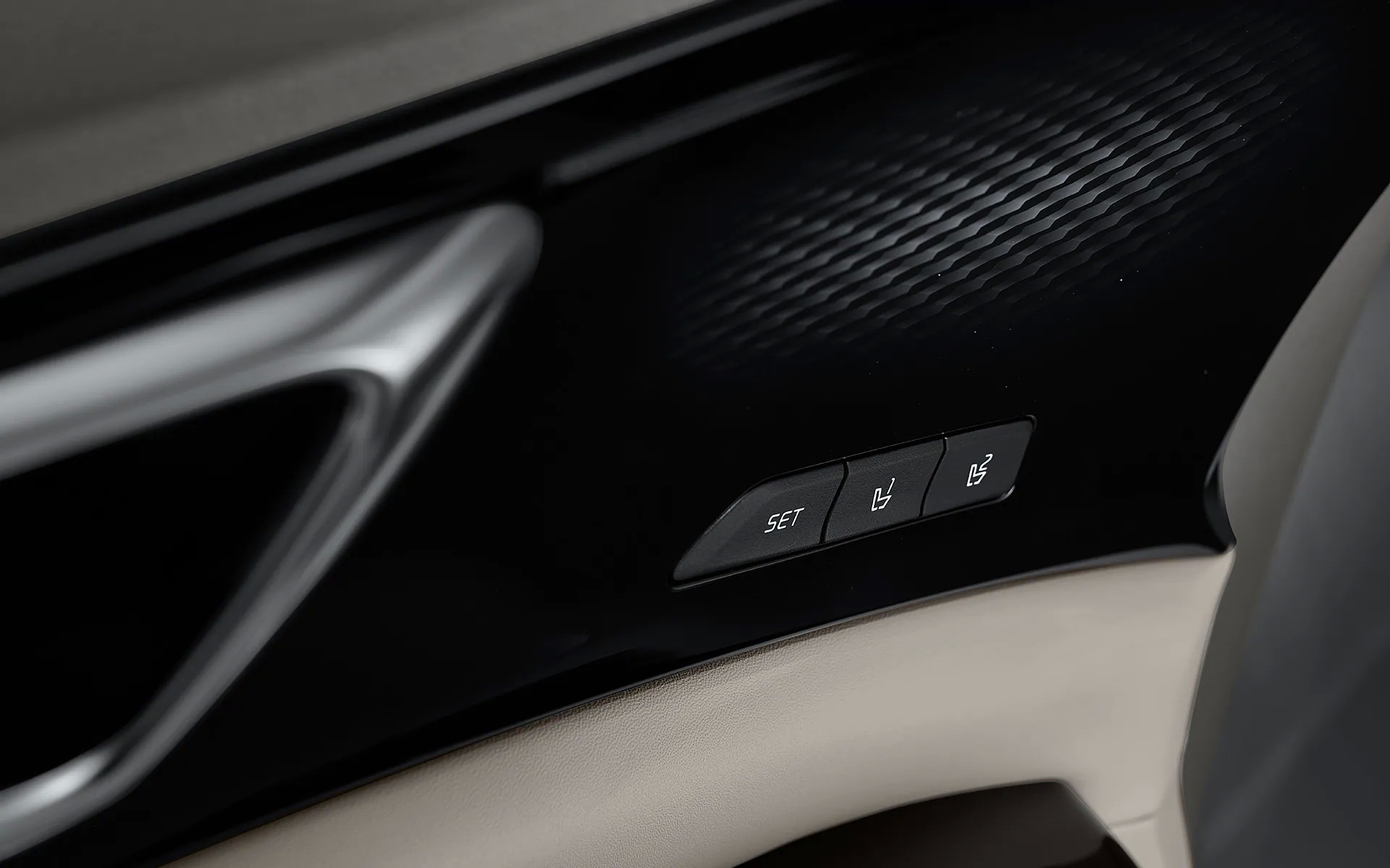 New Four-Seater 2022 Kia Carnival Hi Limousine Offers First Class Experience On Wheels