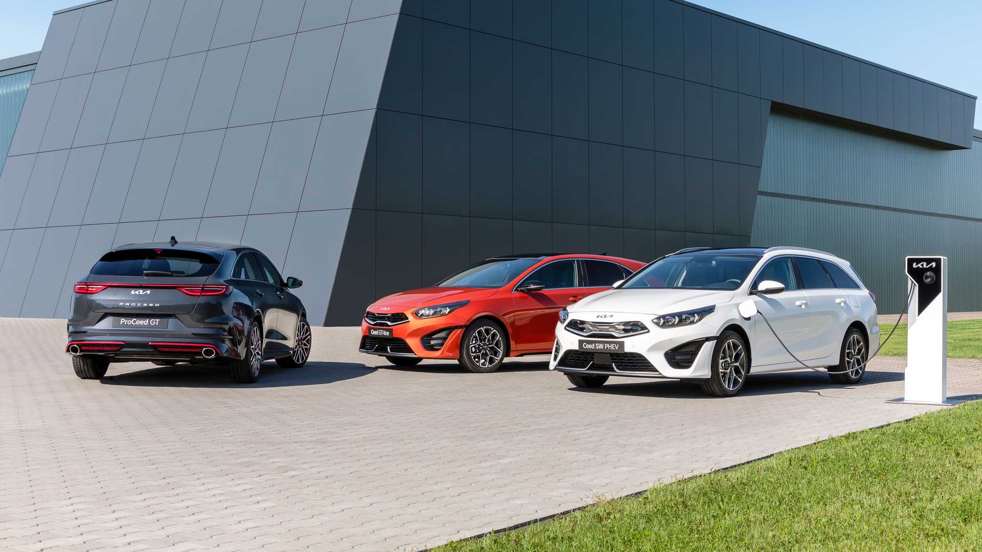Kia Updates The Ceed, ProCeed and Ceed SW For 2022MY With Sportier Styling
