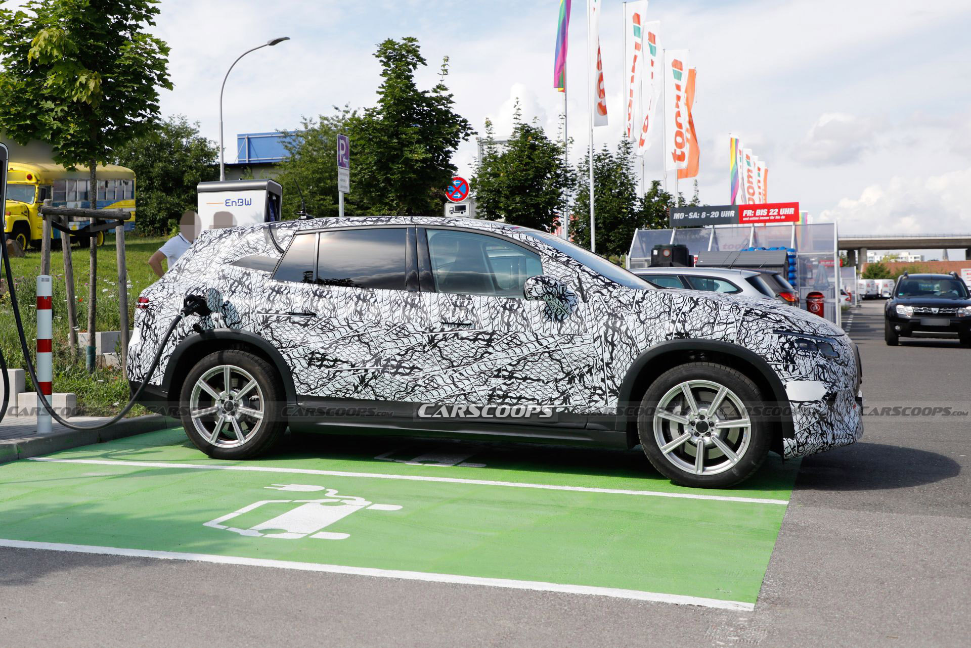 2022 Mercedes EQS Electric SUV Sheds More Camo But Surprises No One