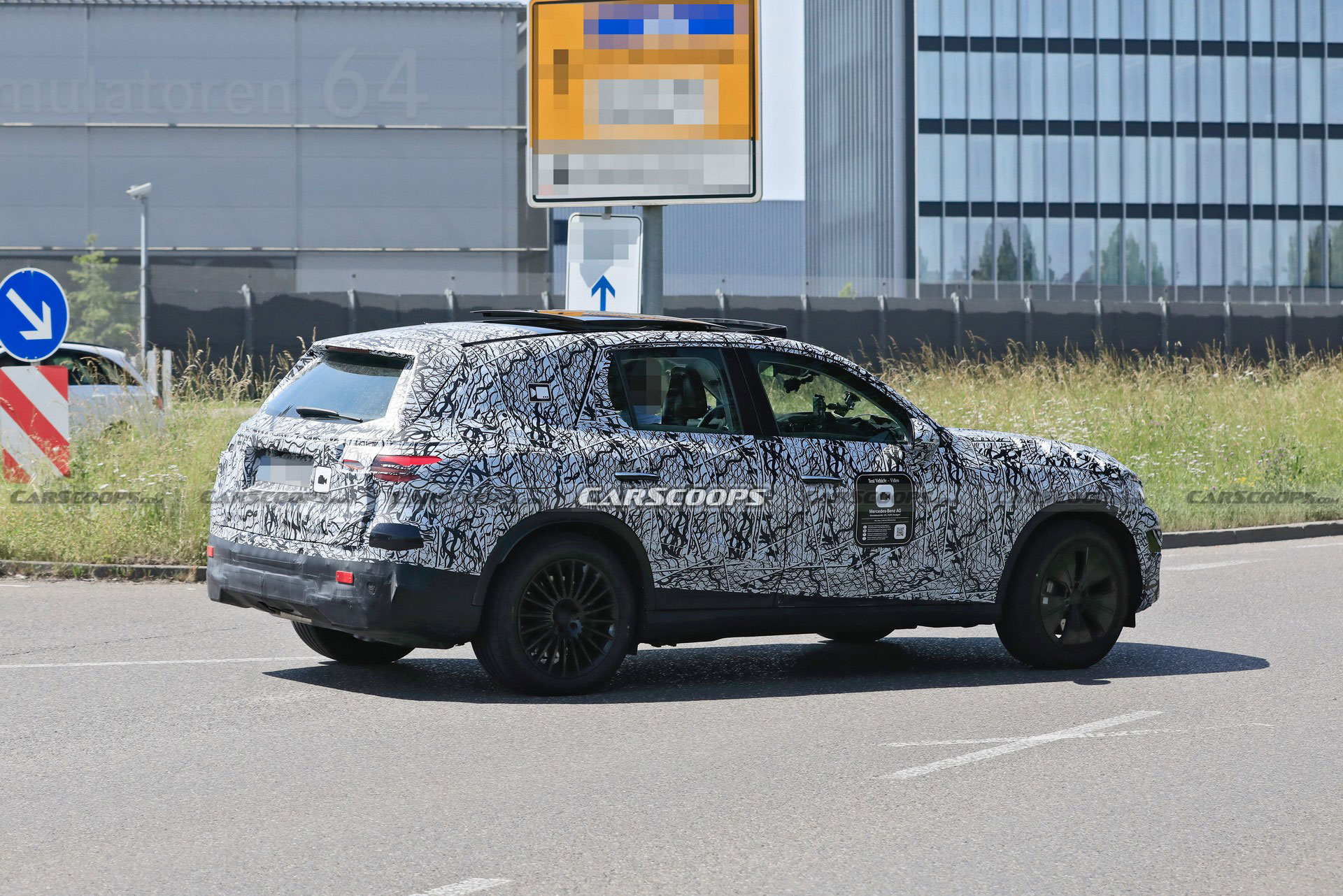 2023 Mercedes GLC Spied With Production Lighting Units