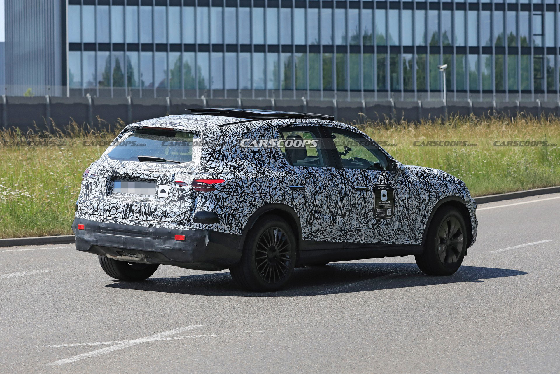 2023 Mercedes GLC Spied With Production Lighting Units