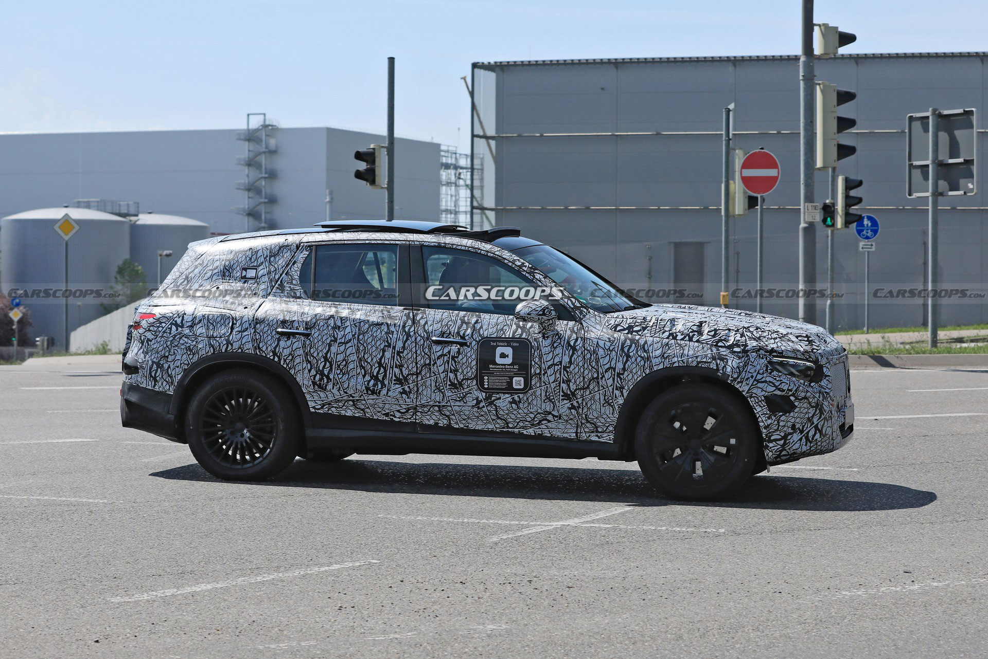 2023 Mercedes GLC Spied With Production Lighting Units