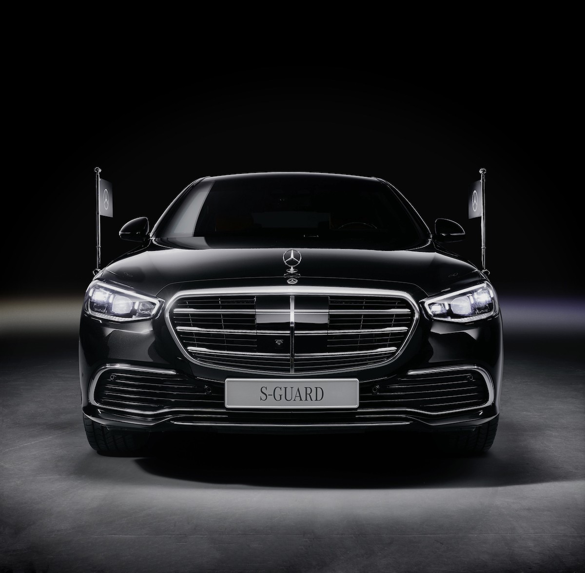 The New Mercedes S 680 Guard 4MATIC Is A Luxurious Armored Vehicle