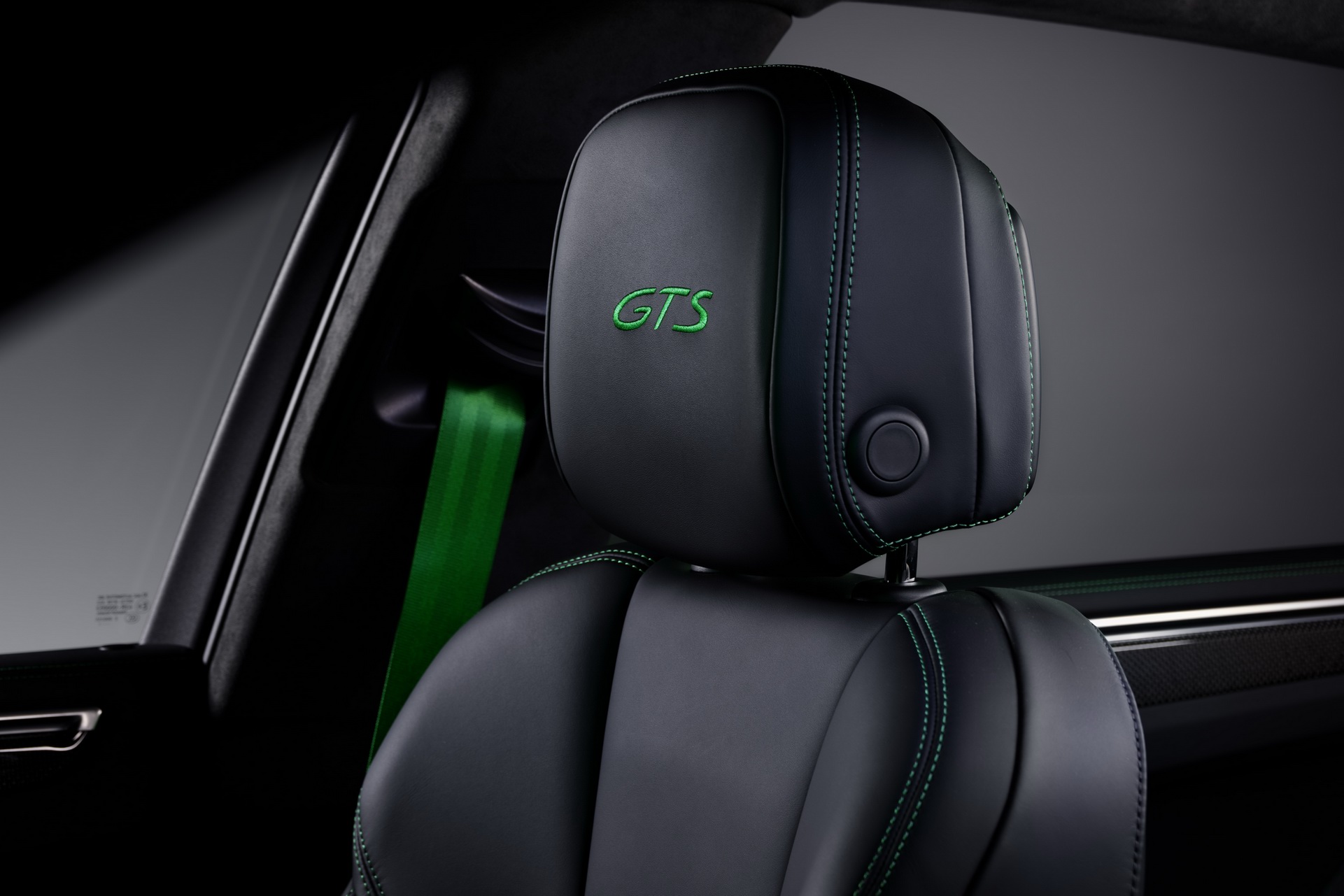 2022 Porsche Macan Facelift Brings A Power Boost To Base, S And GTS Models