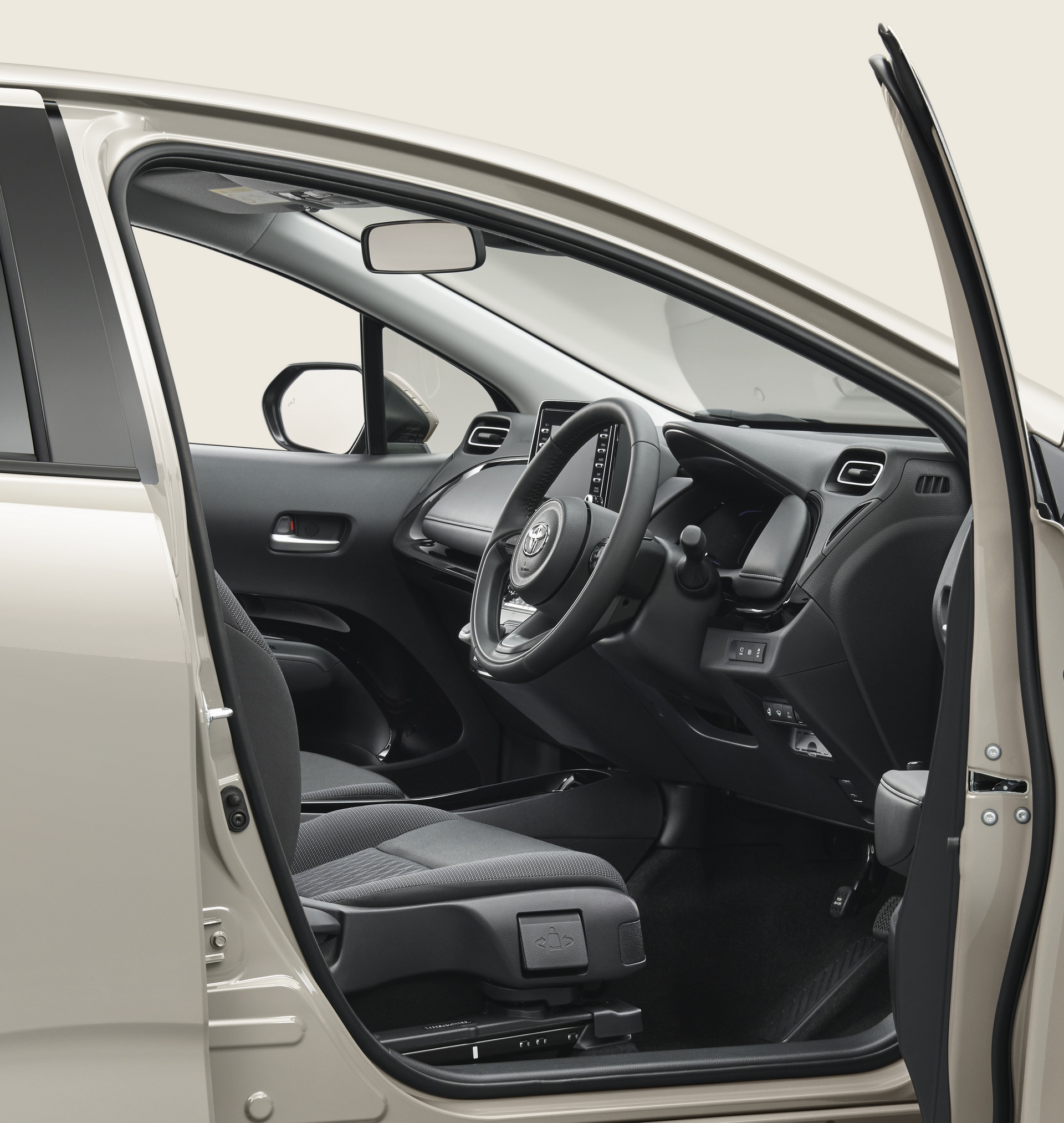 Toyota Launches Second-Gen Aqua / Prius C In Japan With Optional AWD, Standard Emergency Power Supply