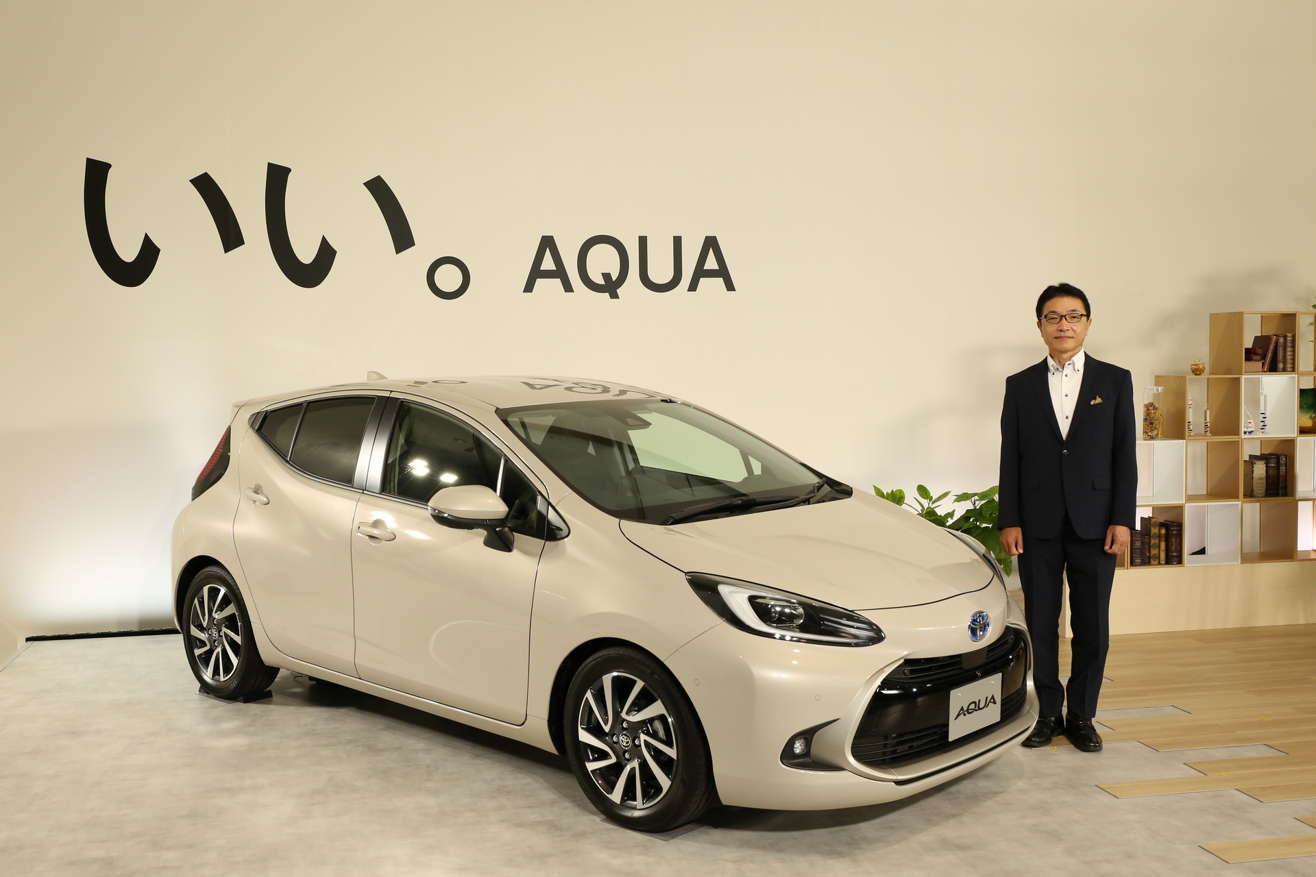 Toyota Launches Second-Gen Aqua / Prius C In Japan With Optional AWD, Standard Emergency Power Supply