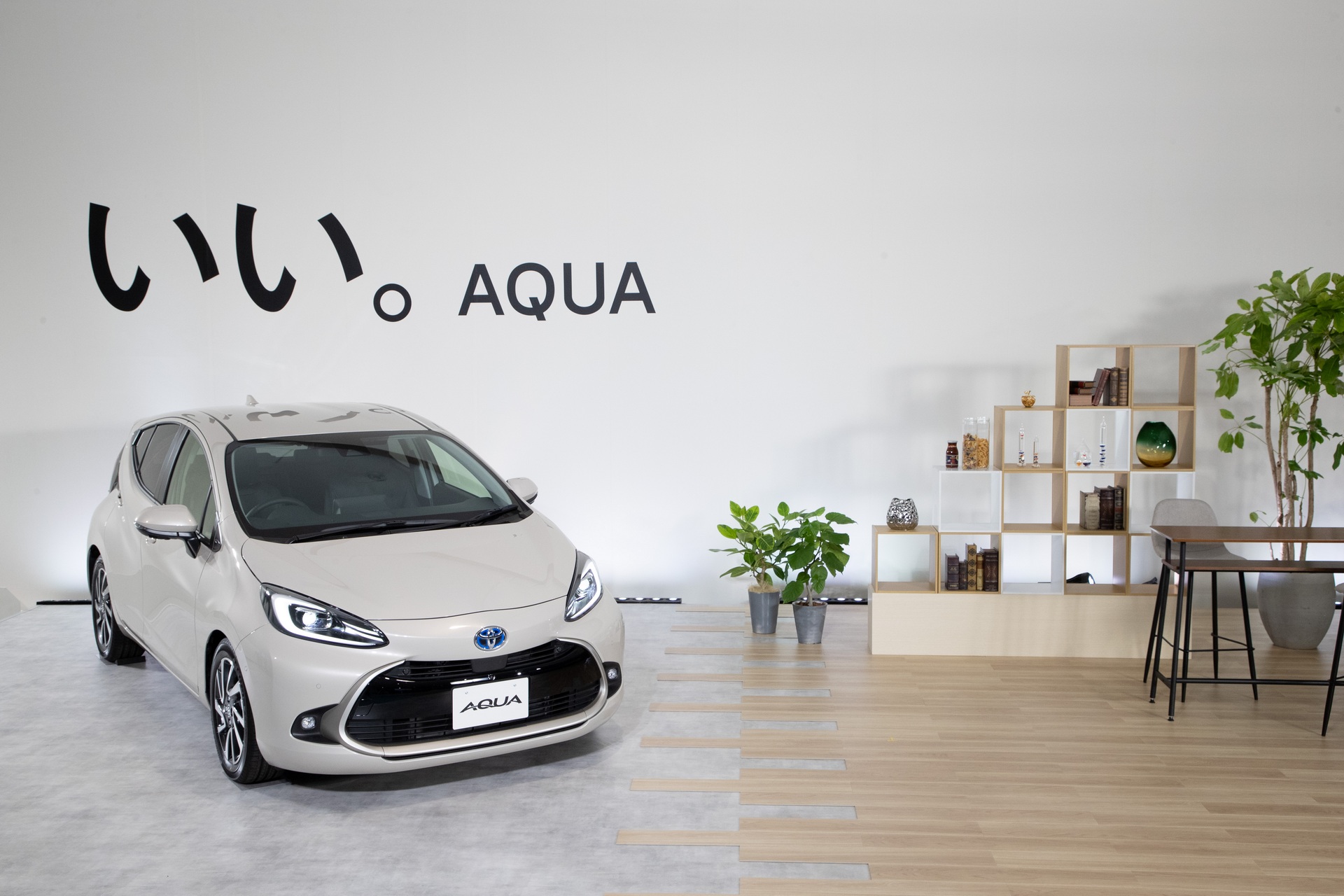 Toyota Launches Second-Gen Aqua / Prius C In Japan With Optional AWD, Standard Emergency Power Supply