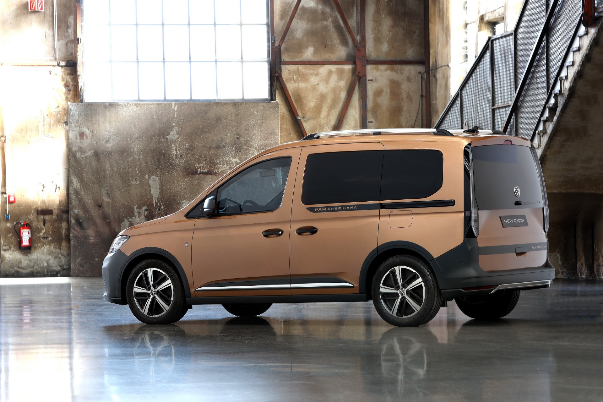 2022 VW Caddy PanAmericana Van Crossovers Into SUV Territory