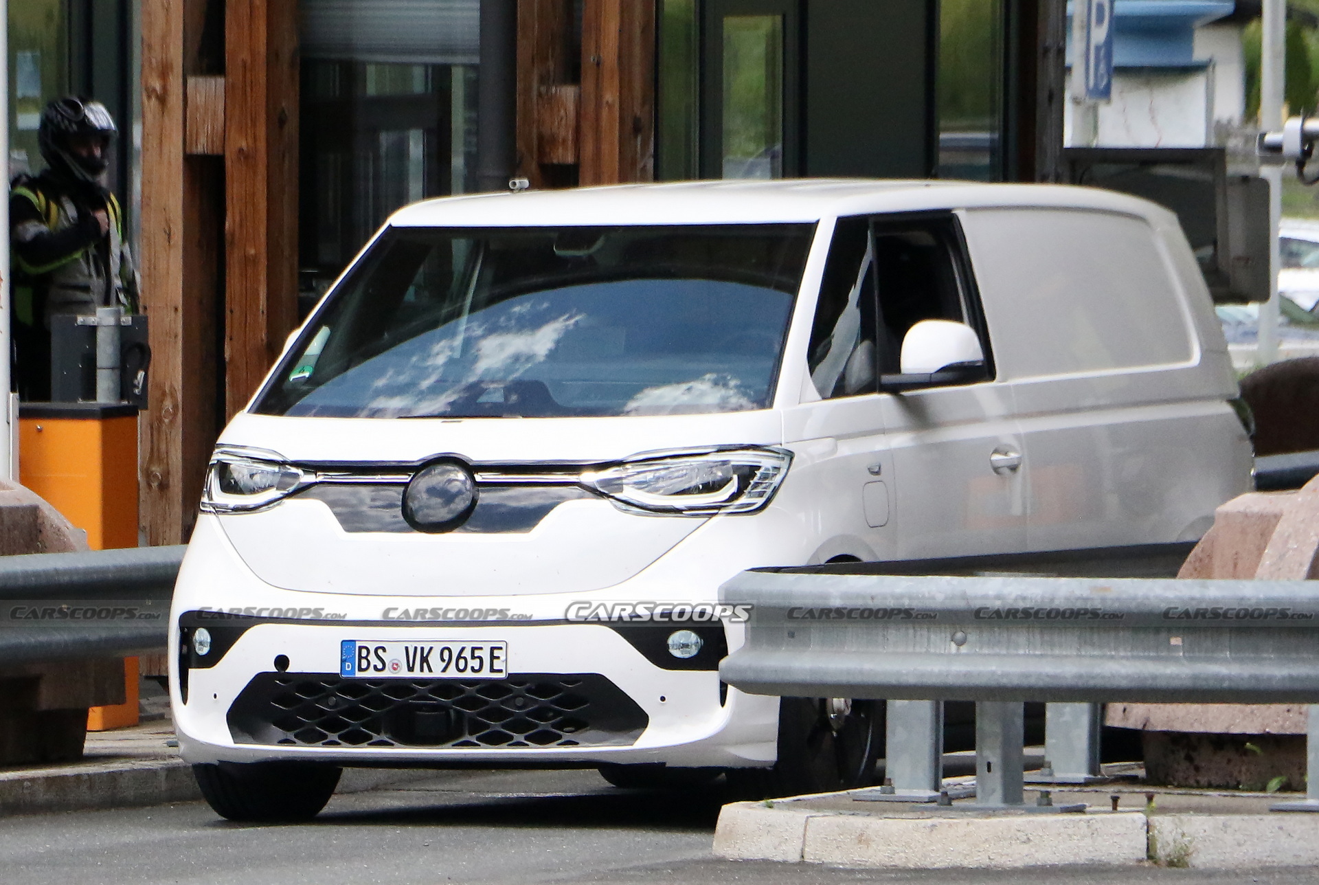 VW’s Electric ID.BUZZ Shows Off More Skin In New Spy Shots