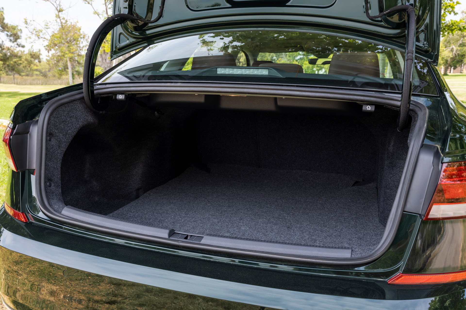 U.S. Passat To Die After 2022MY, VW Sends It Off With Limited Edition