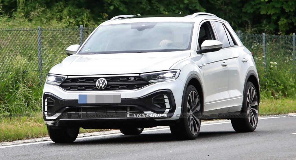 Facelifted 2022 VW T-Roc Spied Undisguised In R-Line Spec