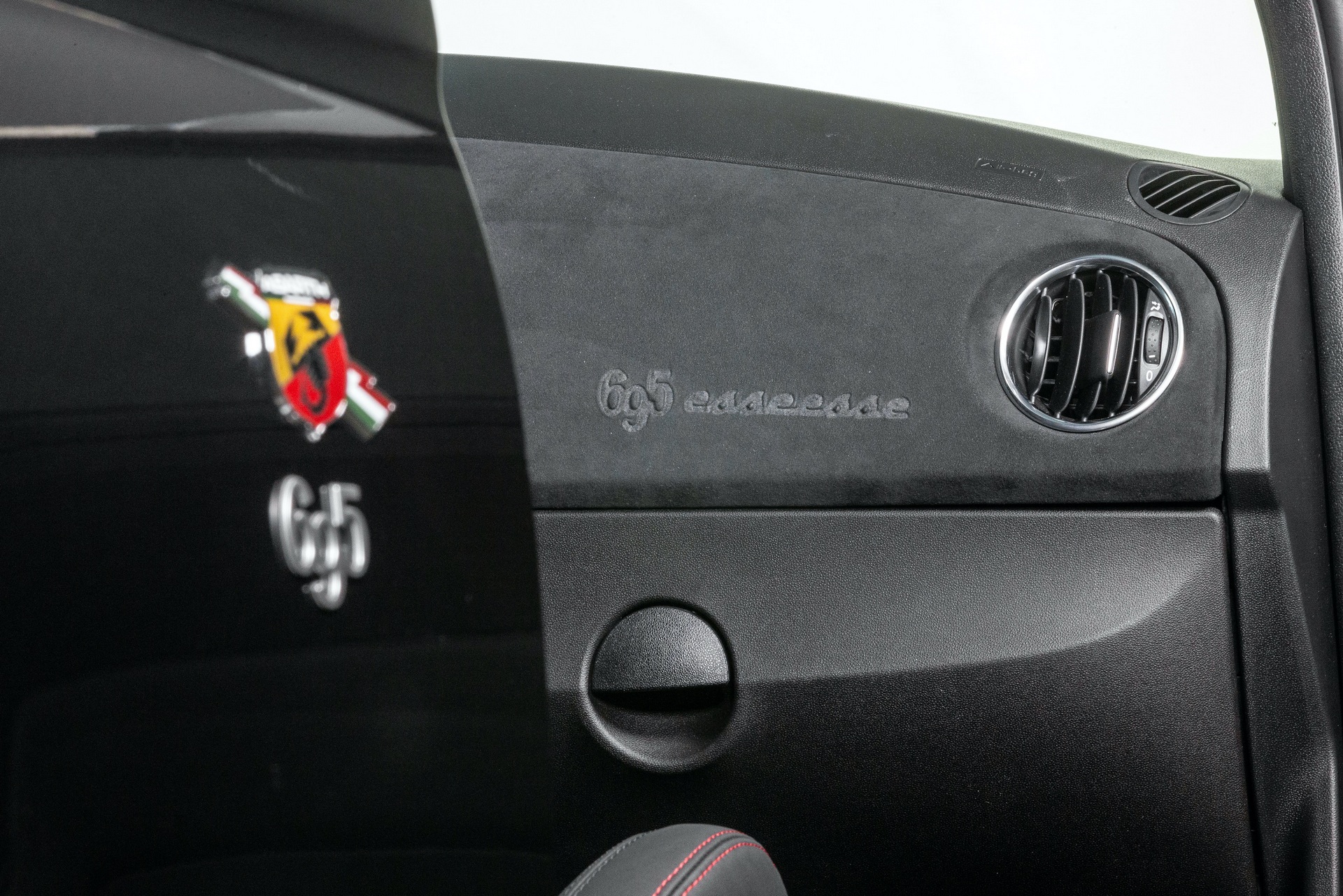Abarth 695 Esseesse Limited Edition Keeps The Dream Alive For Italian Hot Hatches