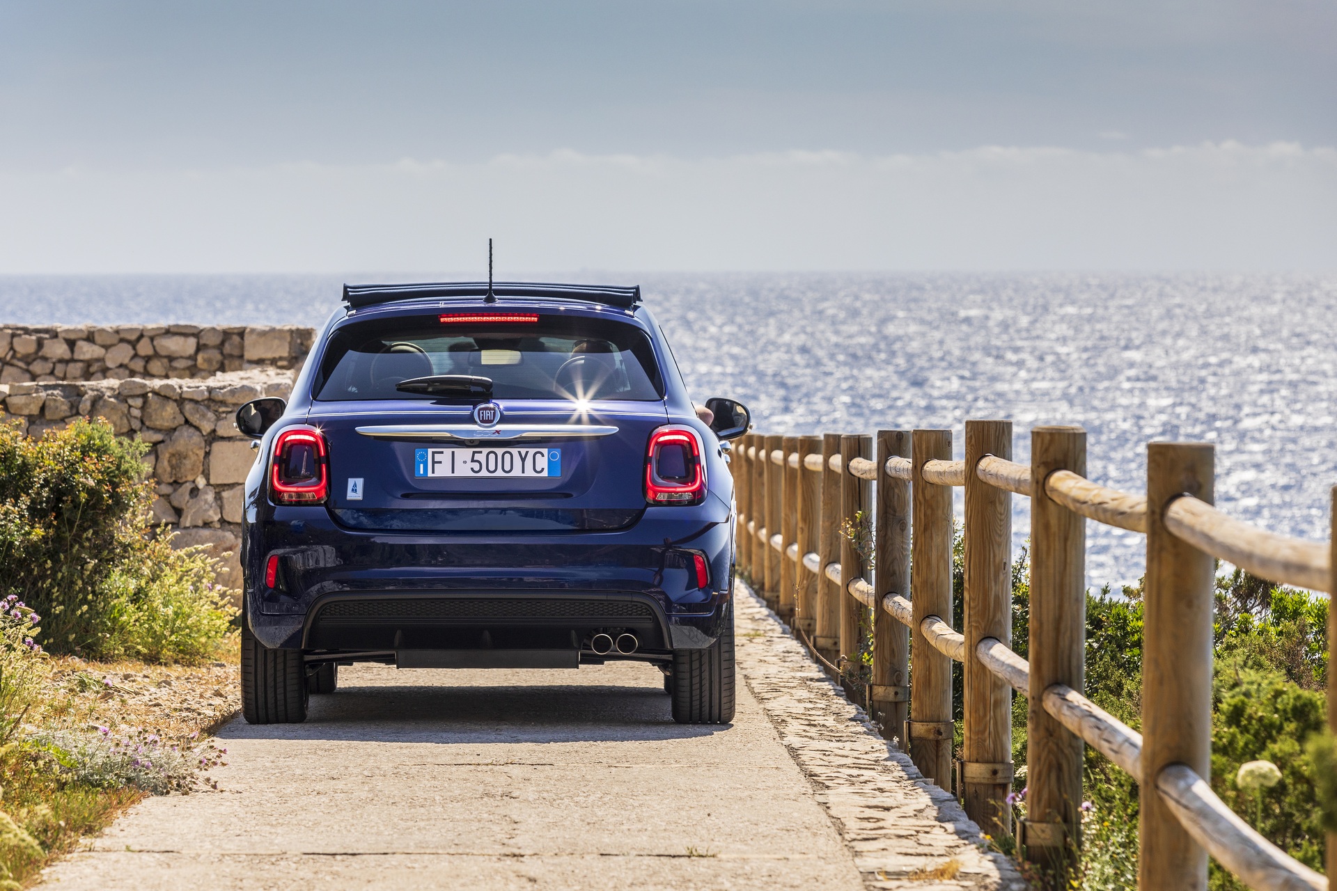 Posher Fiat 500 And 500X Yachting Editions Drop Their Tops And Get Wood