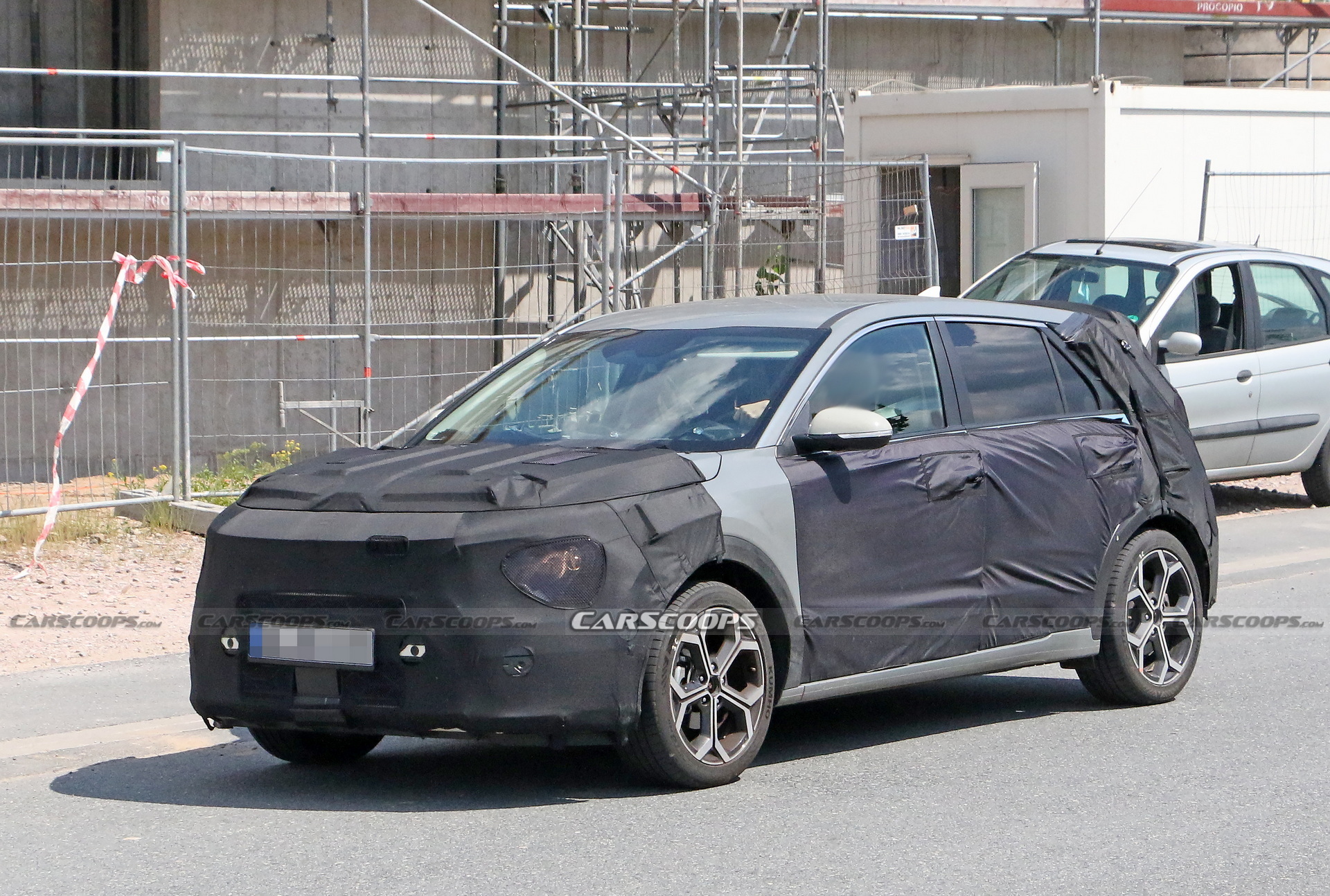 2023 Kia Niro Shows Off EV6-Style Interior With Twin Displays