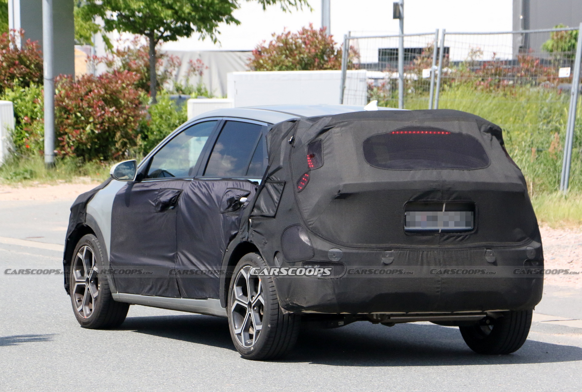2023 Kia Niro Shows Off EV6-Style Interior With Twin Displays