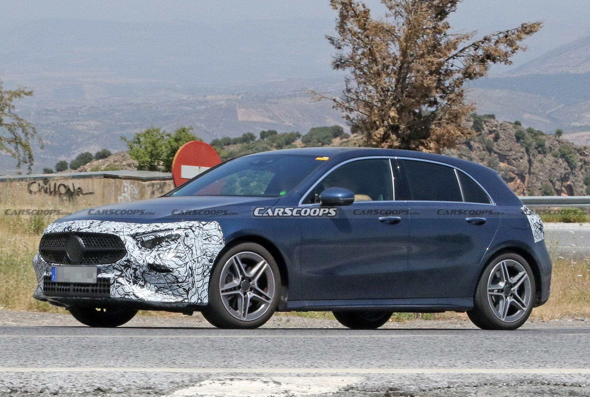 Facelifted Mercedes A-Class Spied Showing New Details