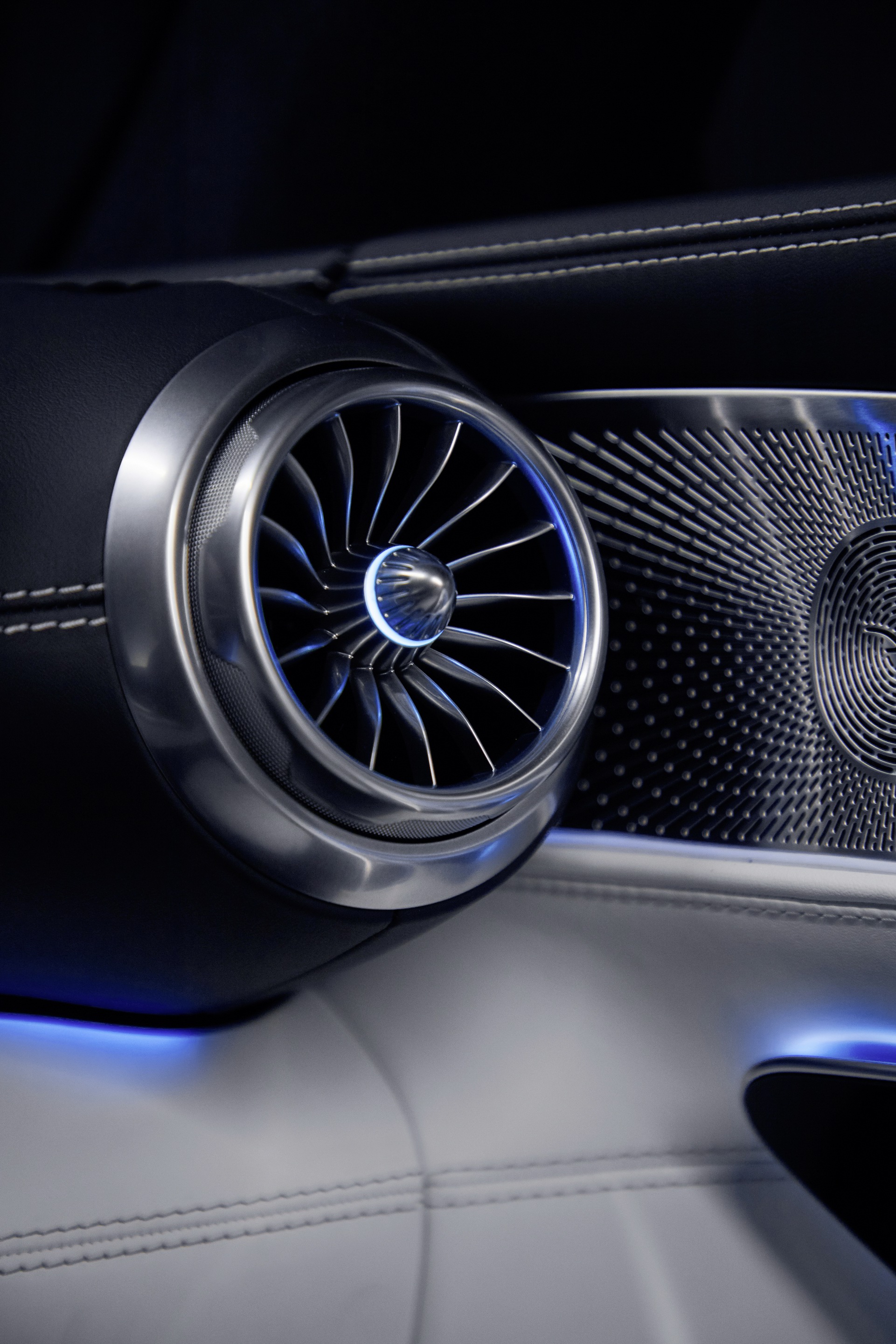 Watch 2022 Mercedes-AMG SL Reveal Live Here At 10am EST / 4pm CEST On Oct 28