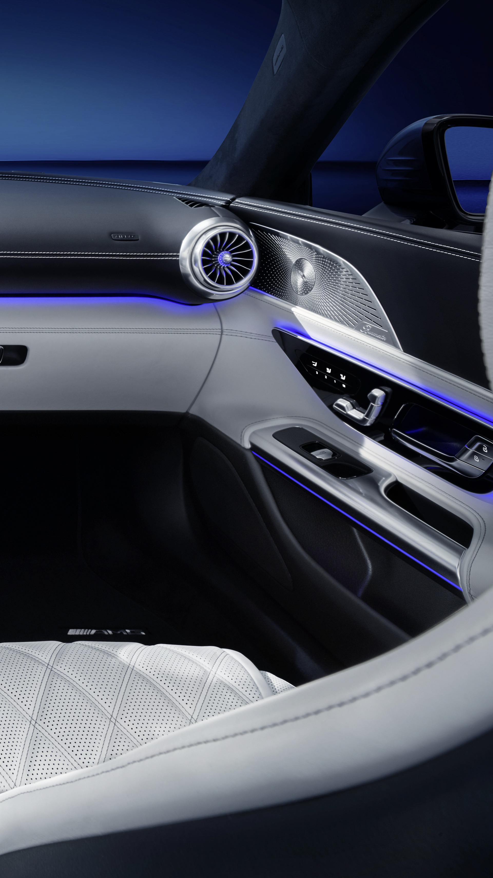 Watch 2022 Mercedes-AMG SL Reveal Live Here At 10am EST / 4pm CEST On Oct 28