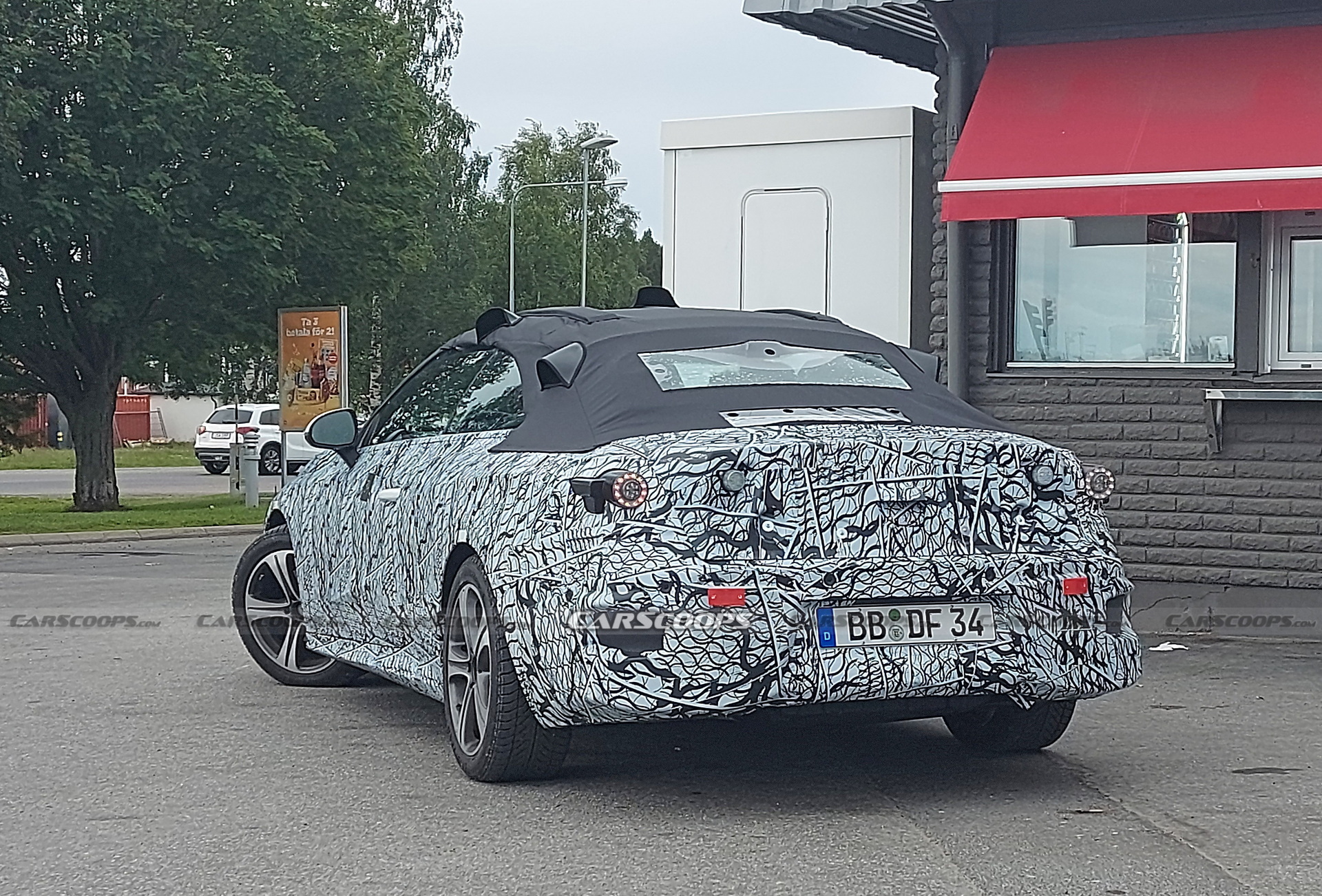 Mercedes Caught Testing New 2023 “CLE” Compact Four-Seat Convertible