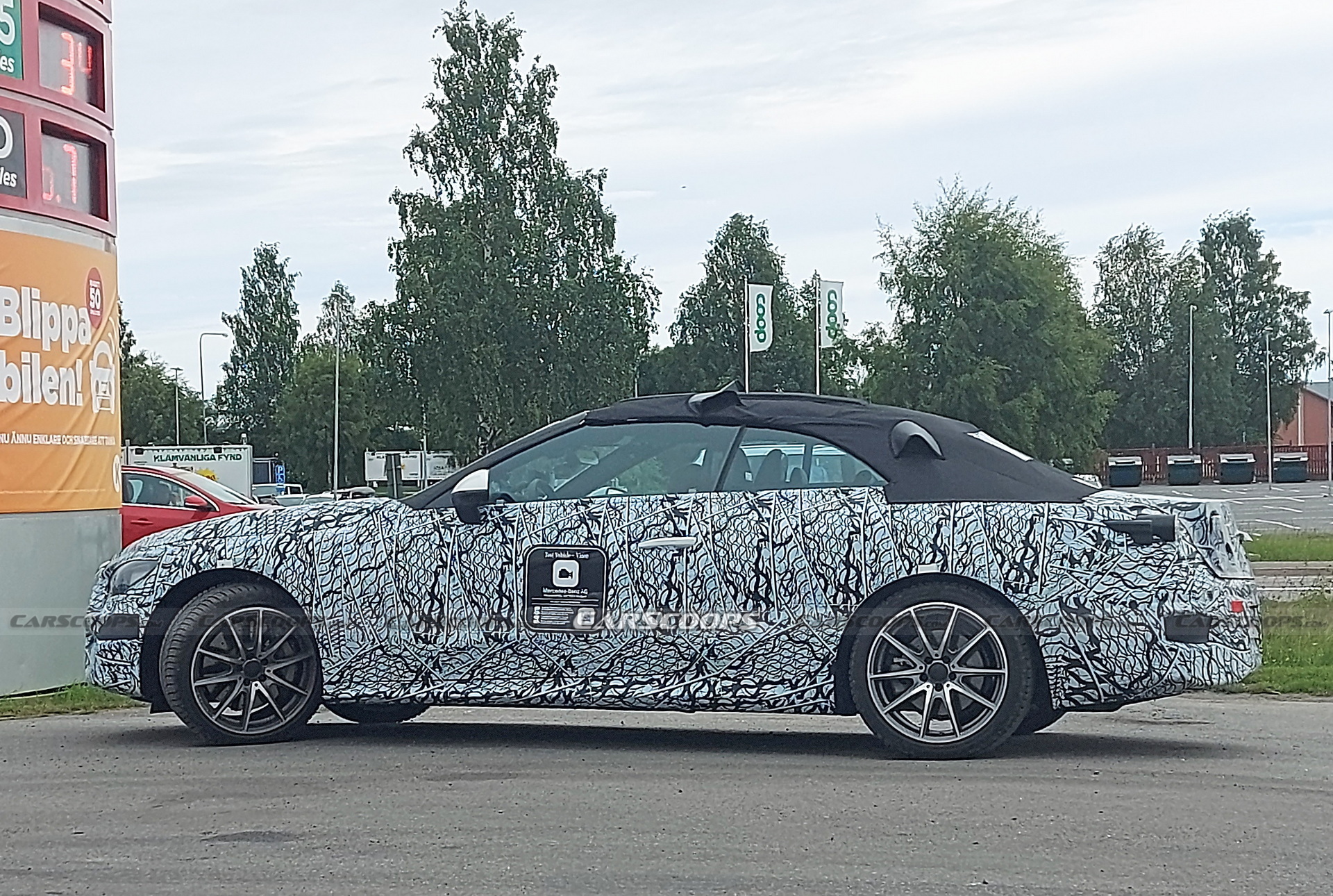 Mercedes Caught Testing New 2023 “CLE” Compact Four-Seat Convertible