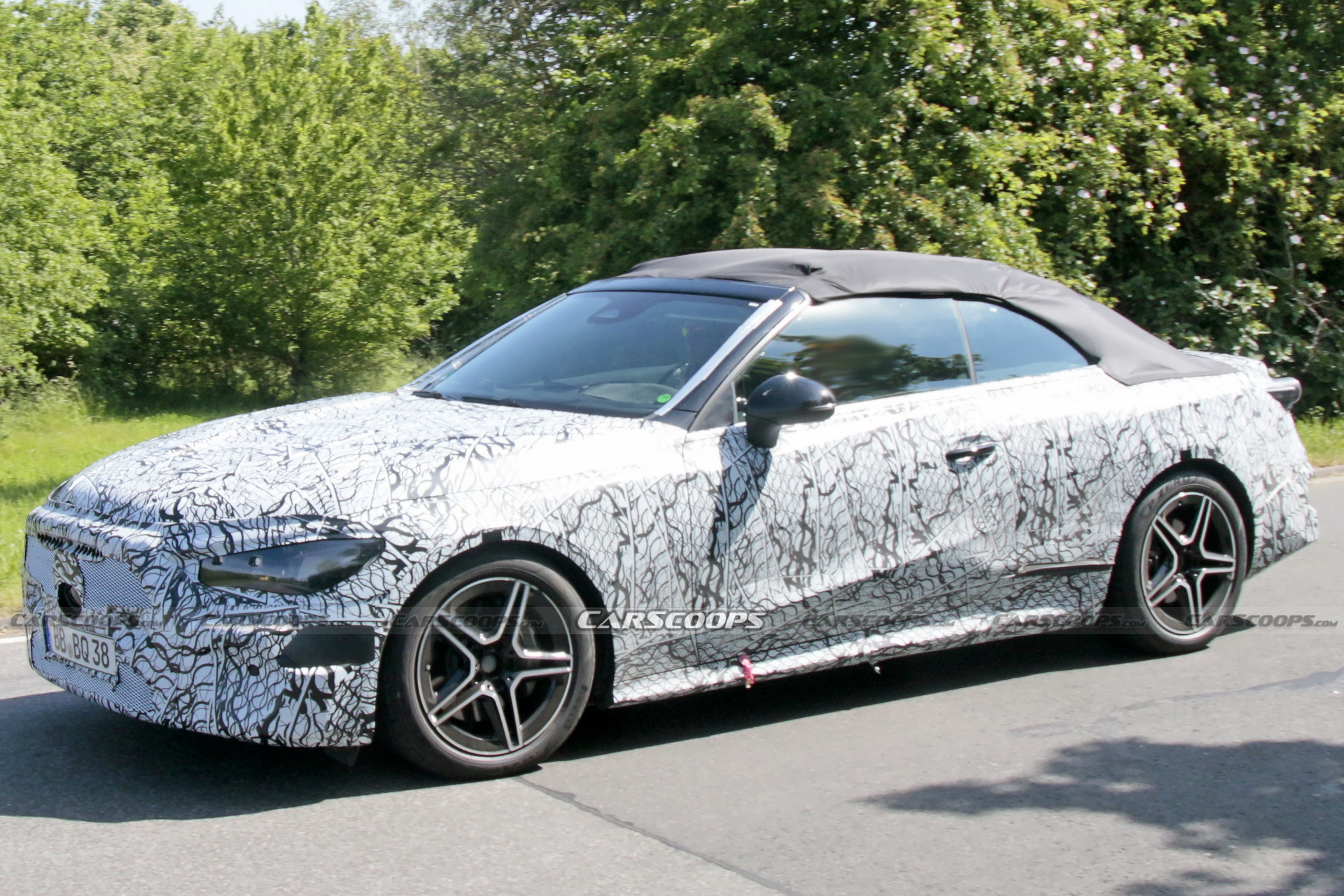 Mercedes Caught Testing New 2023 “CLE” Compact Four-Seat Convertible
