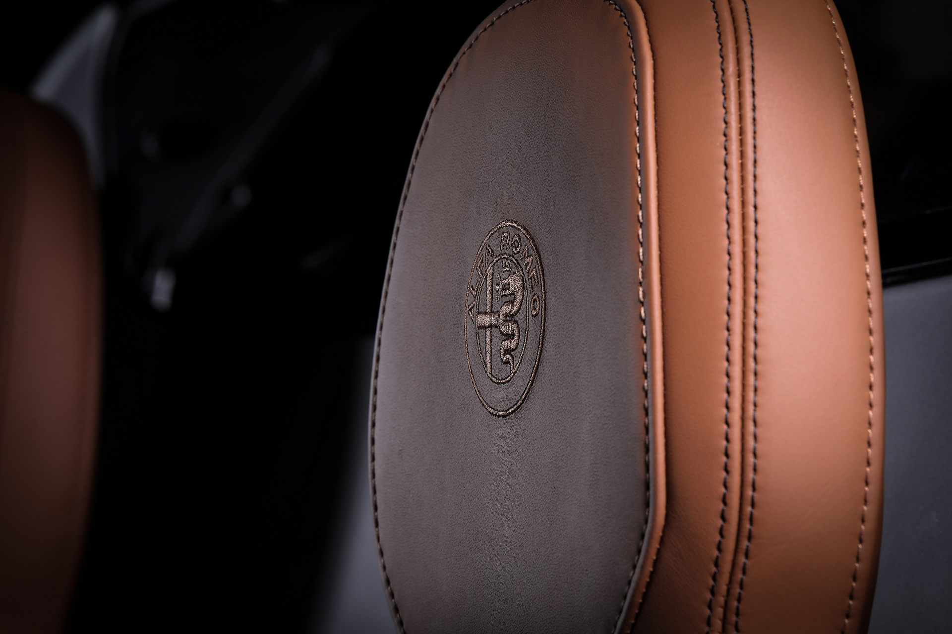 Alfa Romeo 4C Sent Off In Australia With 33 Stradale Tributo Edition