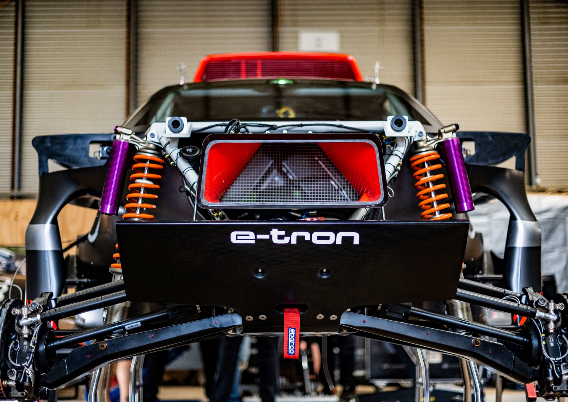 Audi RS Q e-tron Revealed For The Dakar Rally, Features Electrified Powertrain With 671 HP