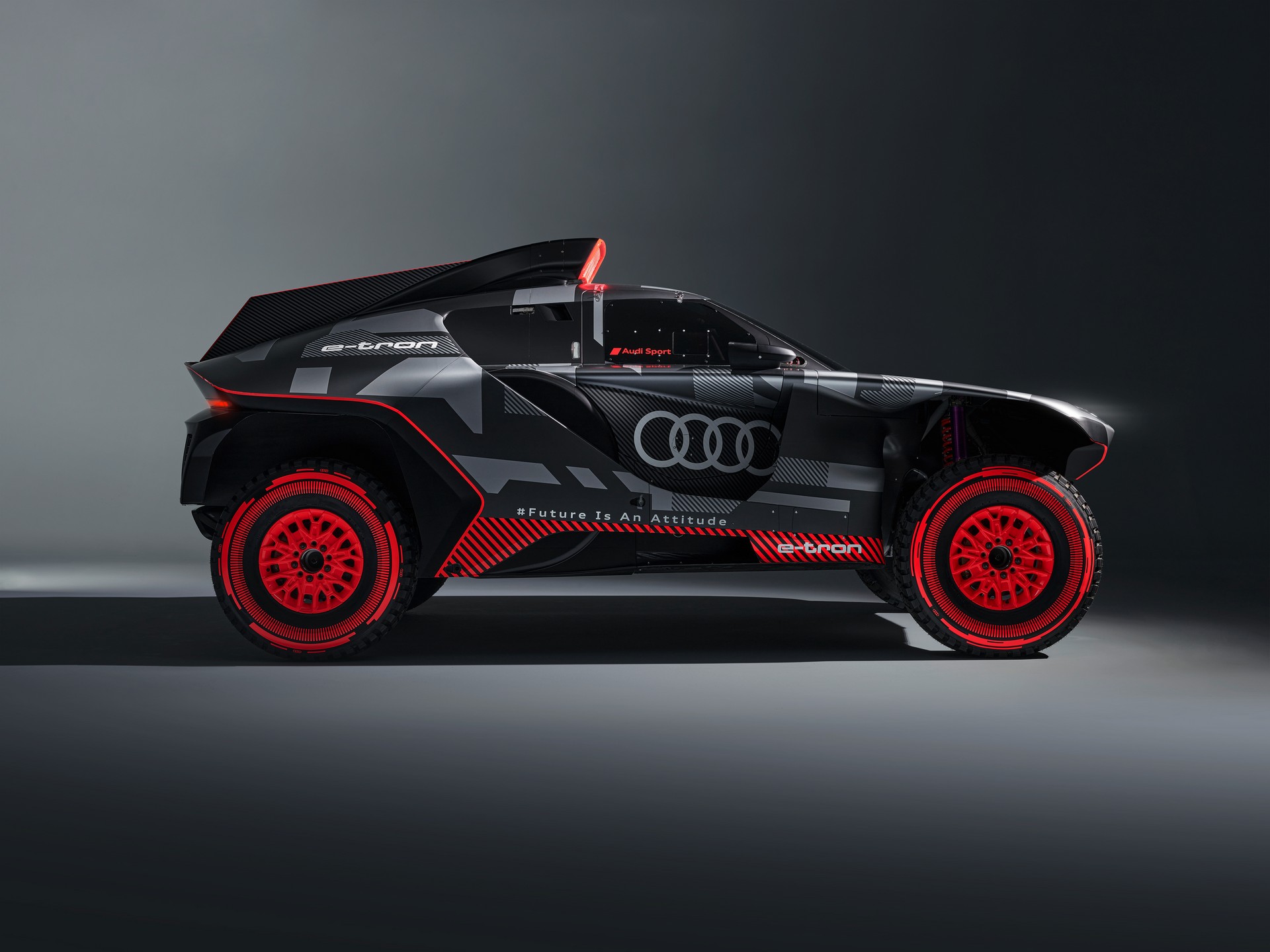 Audi RS Q e-tron Revealed For The Dakar Rally, Features Electrified Powertrain With 671 HP