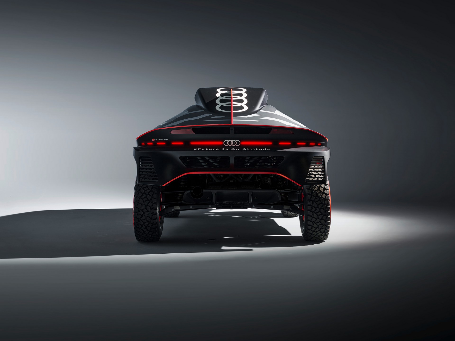 Audi RS Q e-tron Revealed For The Dakar Rally, Features Electrified Powertrain With 671 HP