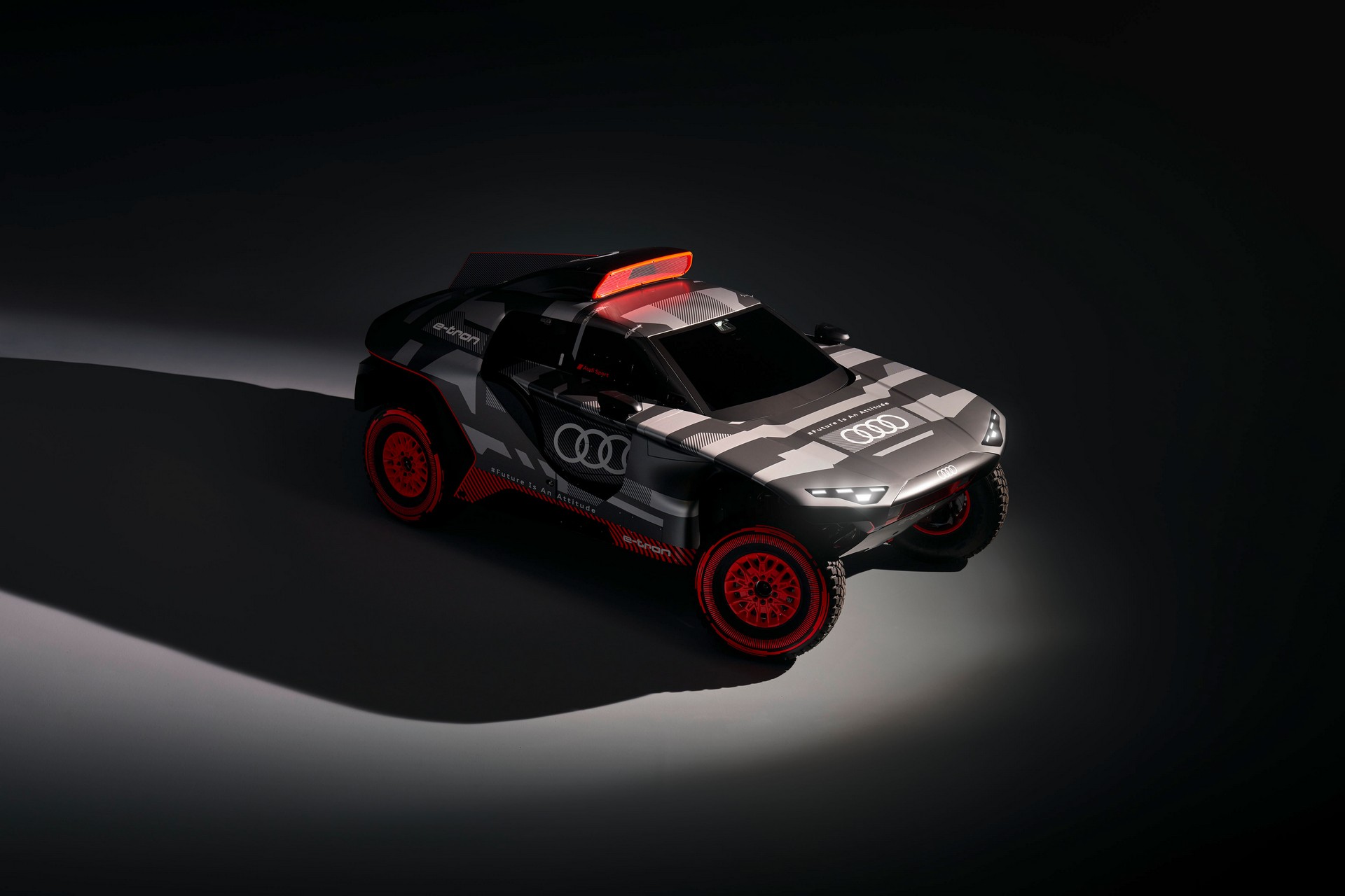 Audi RS Q e-tron Revealed For The Dakar Rally, Features Electrified Powertrain With 671 HP