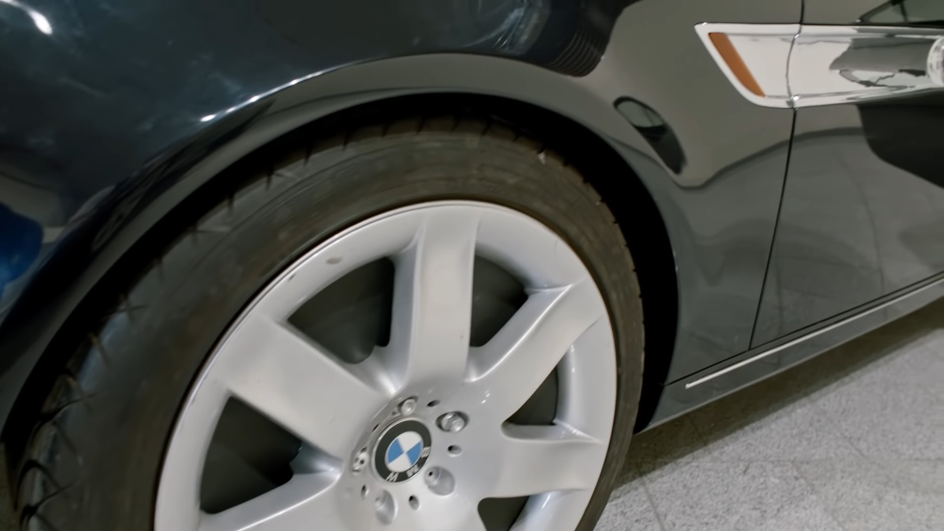 Secret BMW 7-Series Prototype From The ’90s Predicted The Tall Kidney Grille