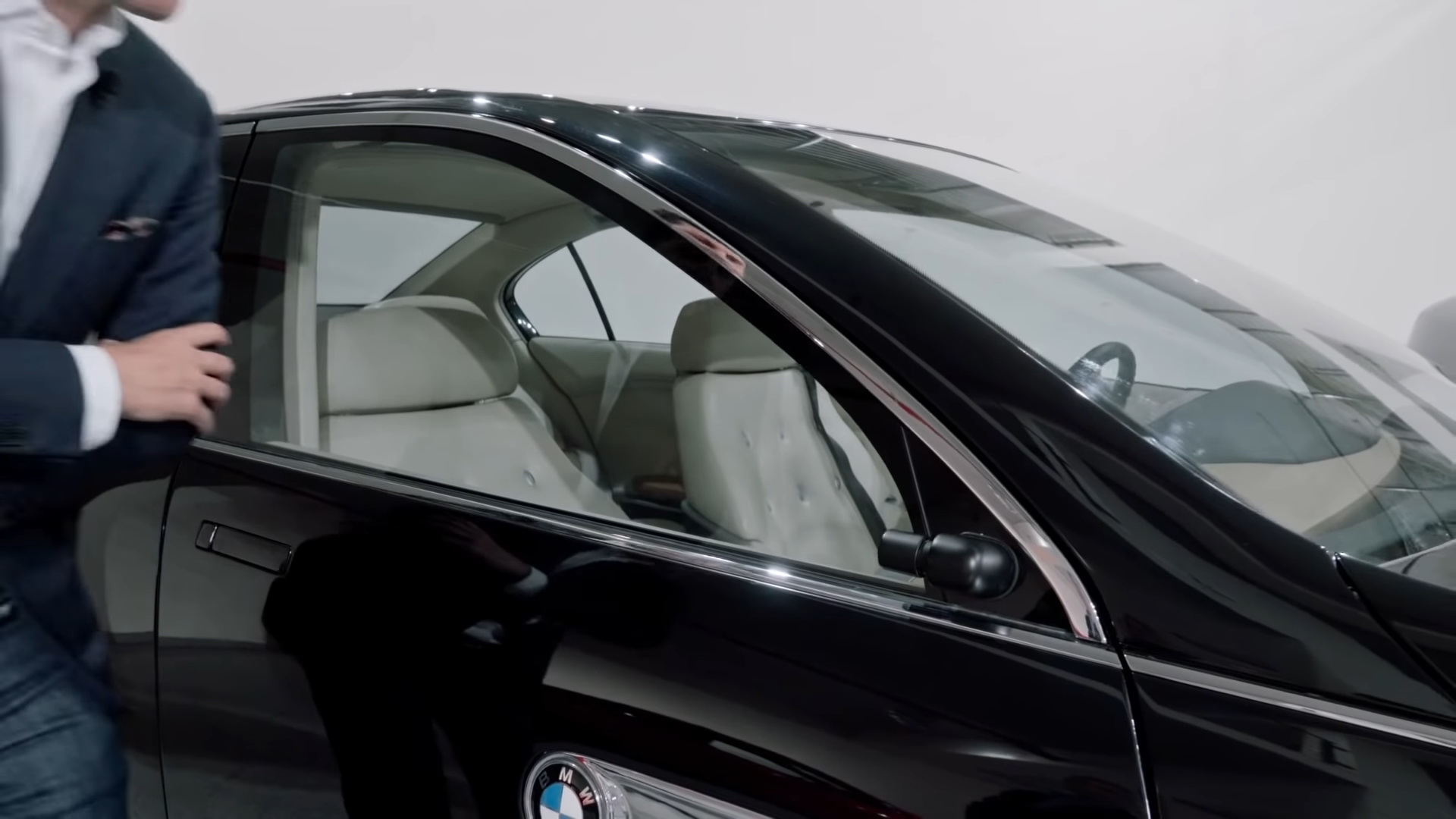 Secret BMW 7-Series Prototype From The ’90s Predicted The Tall Kidney Grille