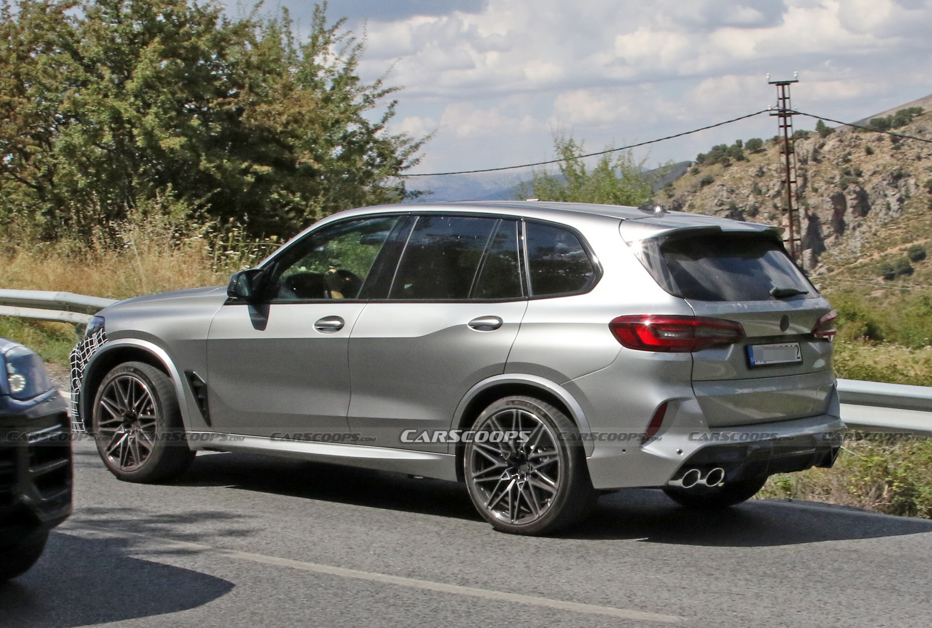 Facelifted 2024 BMW X5 M Will Keep Its Brutal Power And Look Even Better