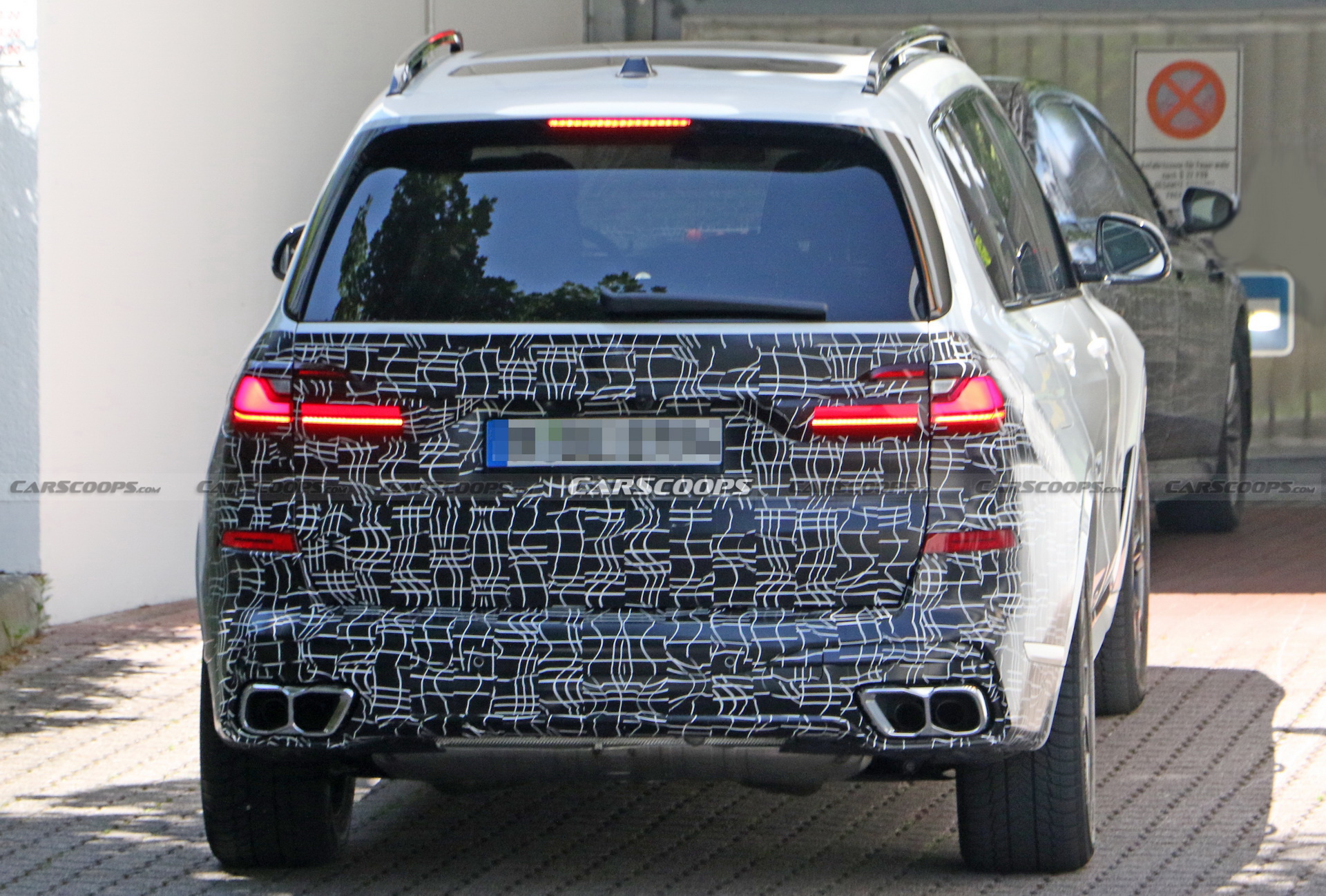 2022 BMW X7: Are Those Split Headlights On The Facelifted Flagship SUV?